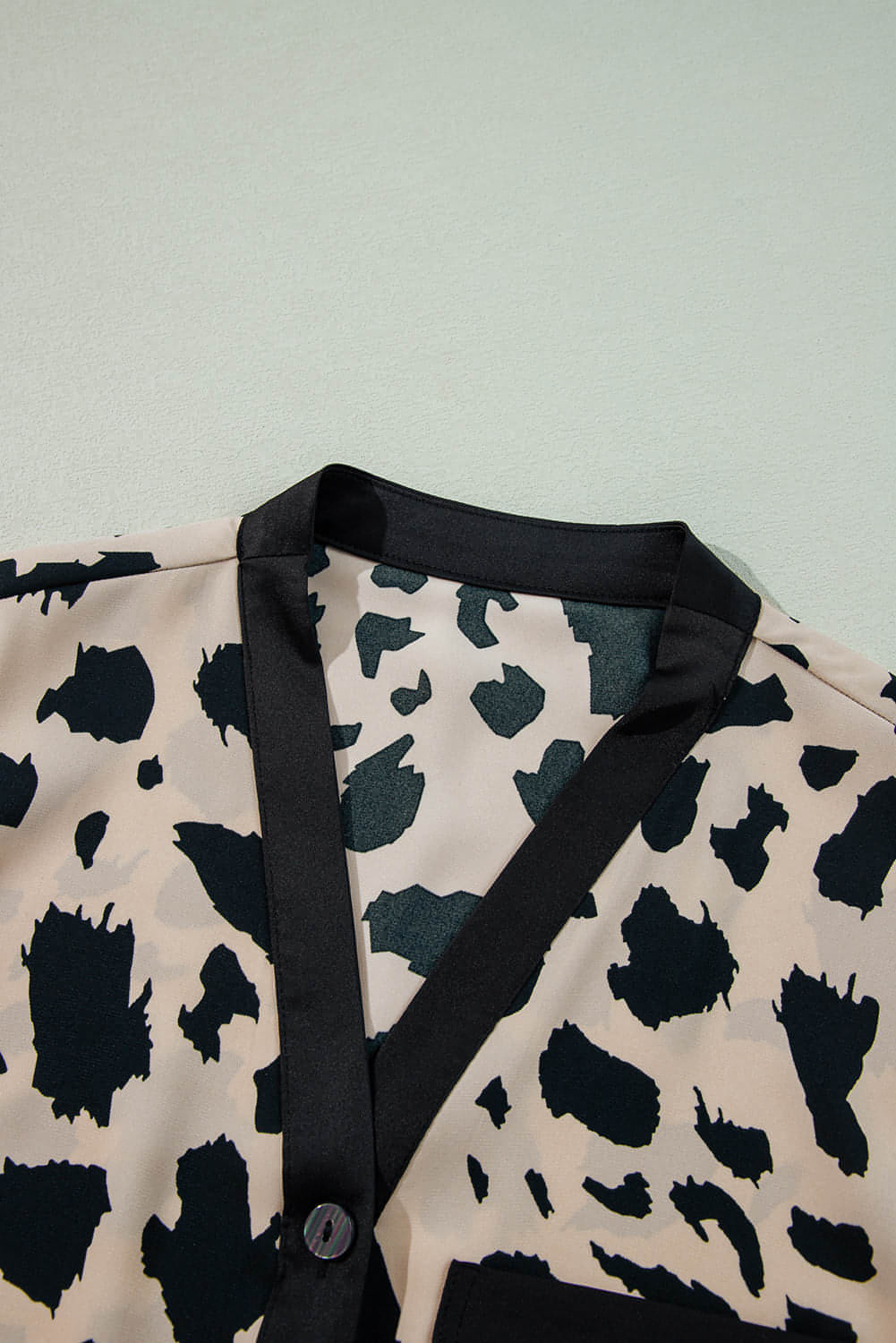 Kaki cheetah contrast trim löst fit tvådelar sömnkläder