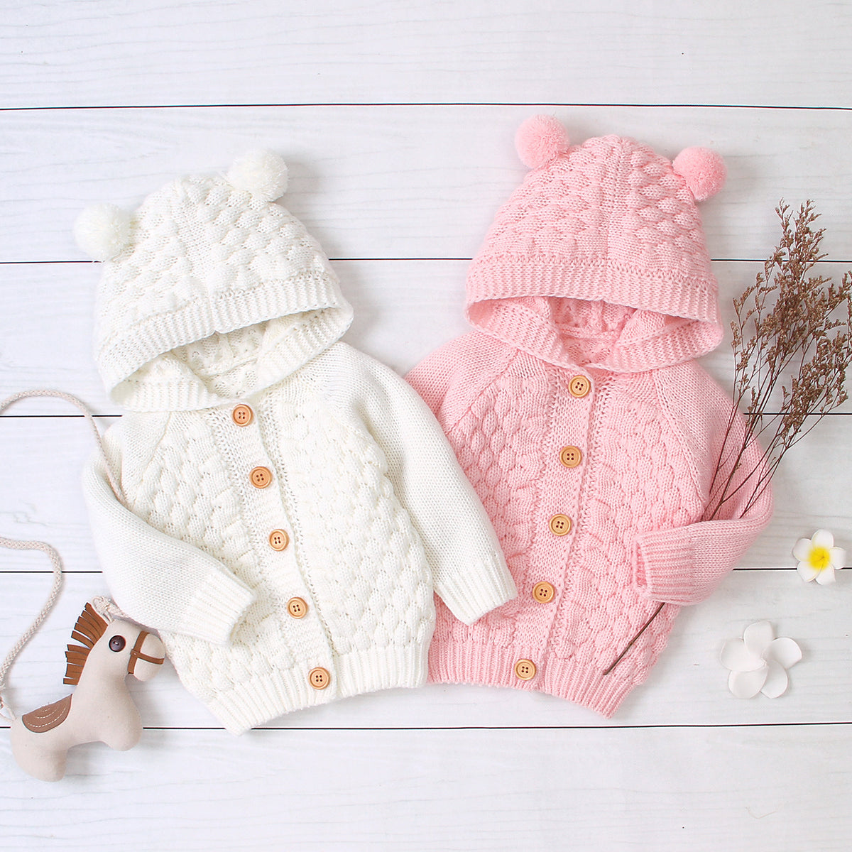 KuschelGlöckchen™ – Hooded Knit Jacket with Pom-Pom