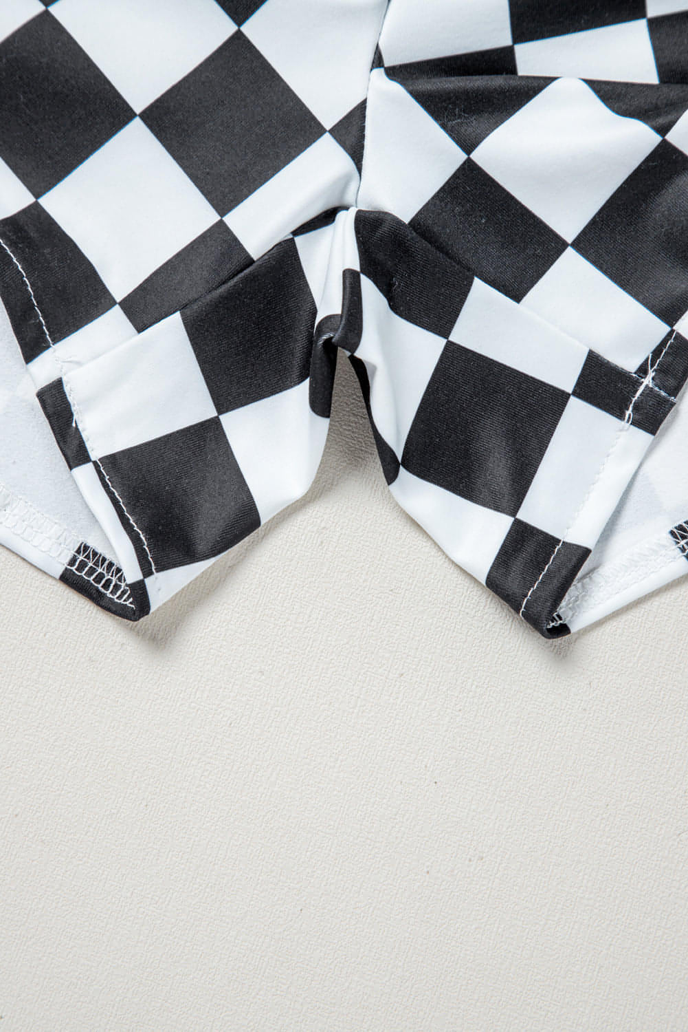 PRIMEIRA DE PRIMEIRA DE COMPLEIRA BLACK SHORTS CASUAL DE CAIZ