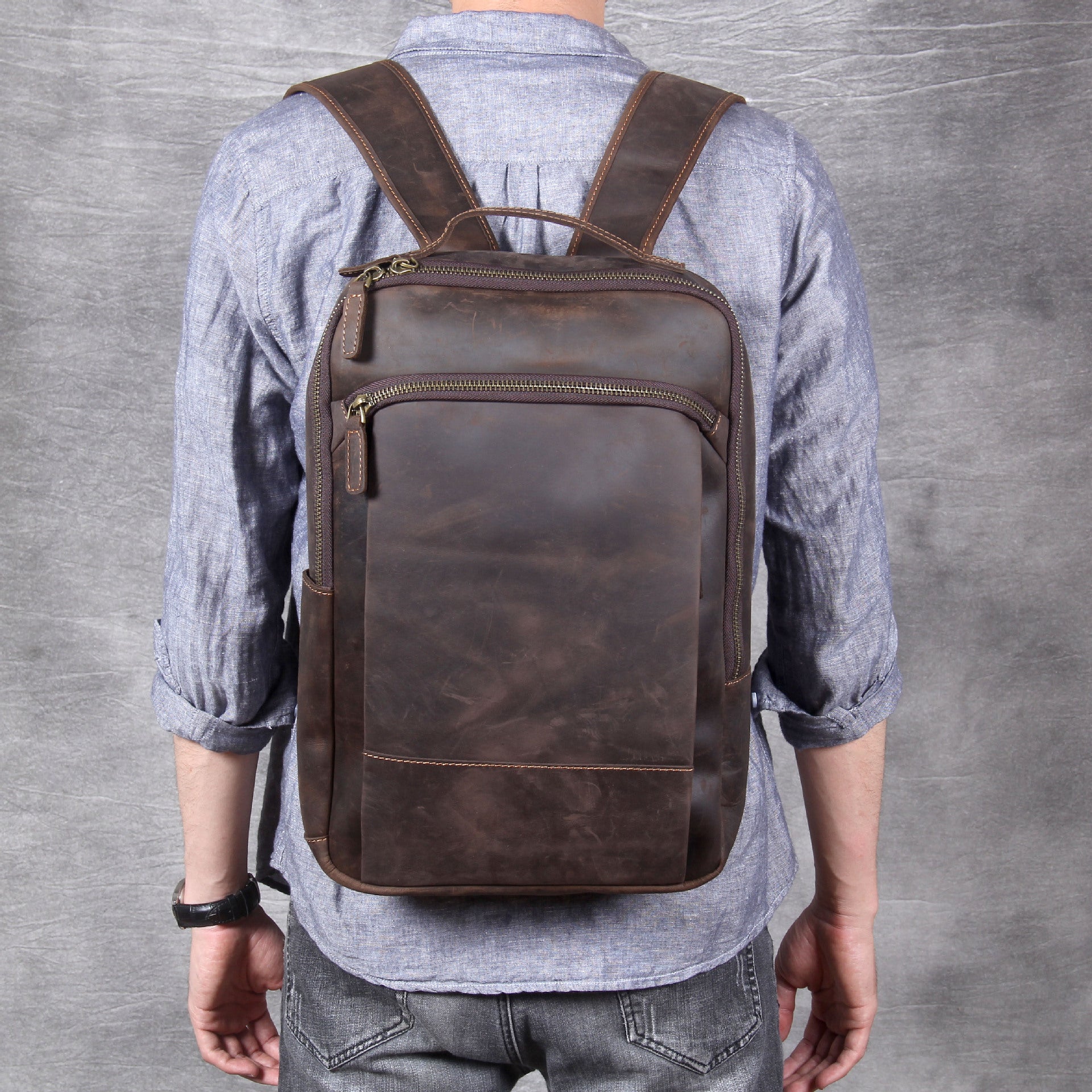 ALLFASHION™ – HeritageRider Crazy Horse Leather Backpack