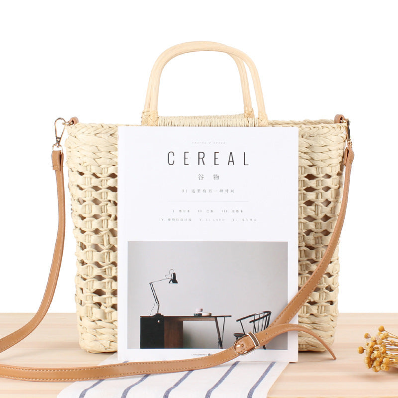 SolunaWeave™ – Hollow Breeze Straw Tote