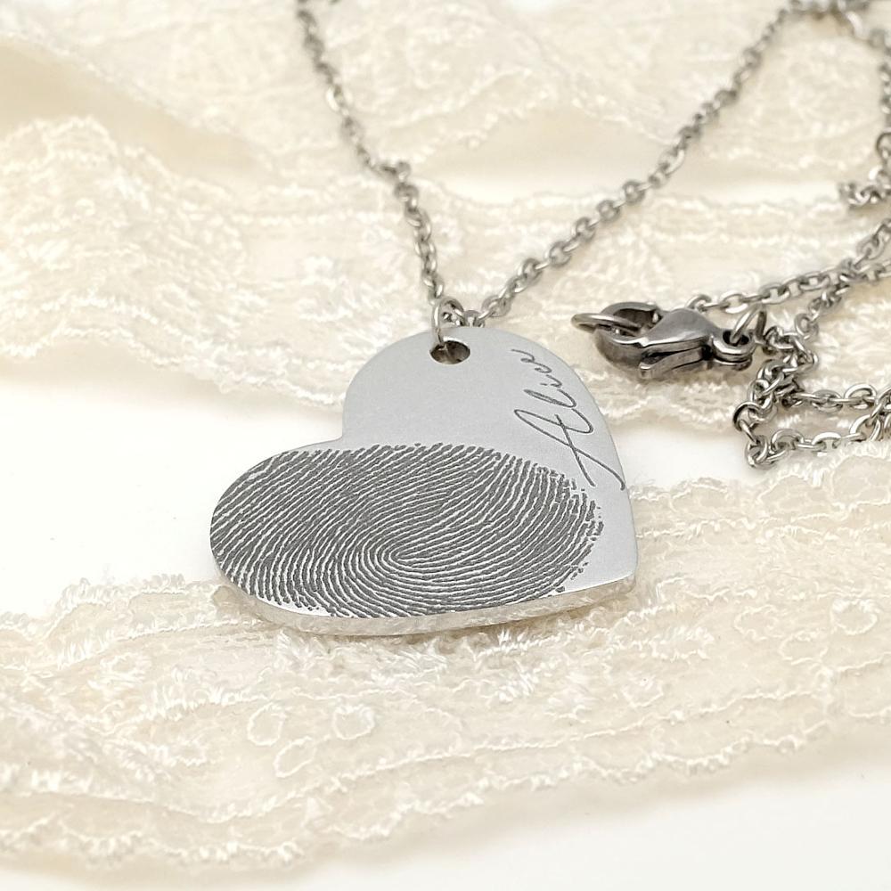 LuxeMemory™ – Fingerprint Heart Necklace | Memorial & Love Edition