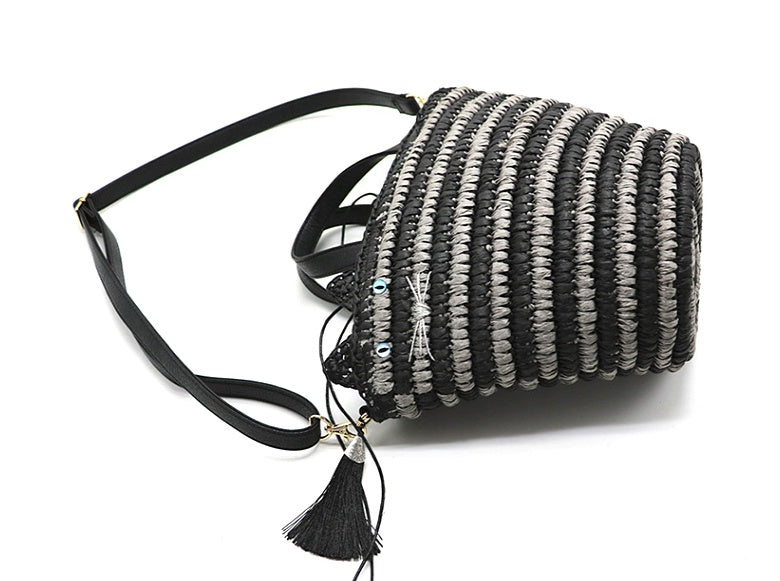 SolunaWeave™ – Meow Fringe Tote