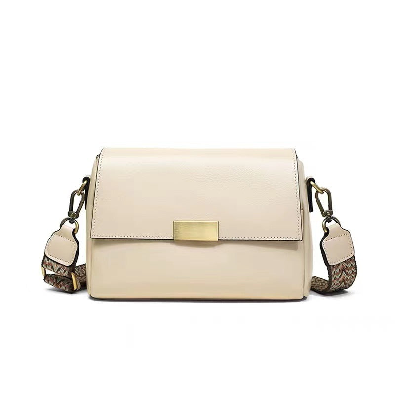 SolunaLuxe™ – Heritage Grace Shoulder Bag