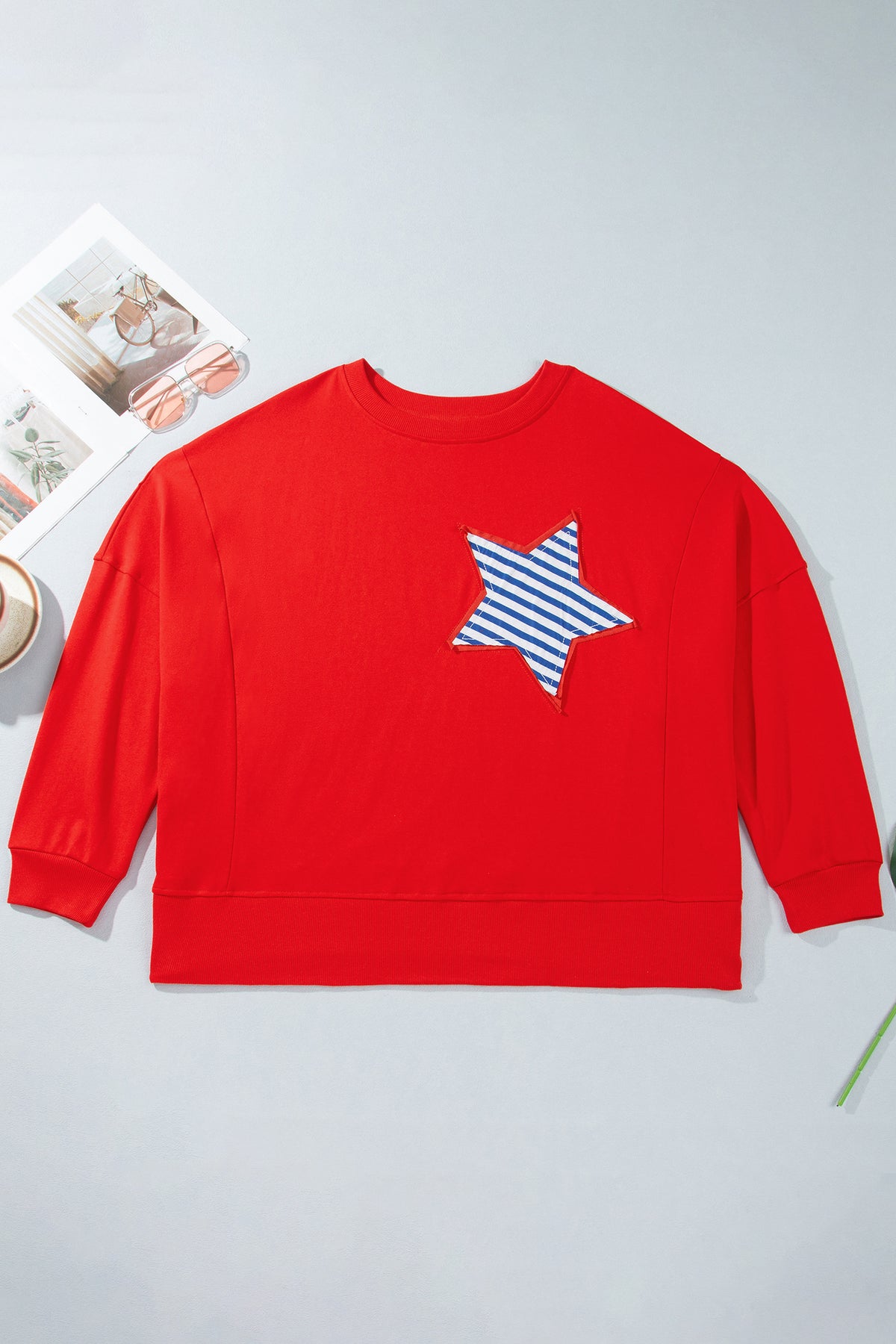 Fiery Red Patch Embroidery Star Colorblock Plus Size Sweatshirt