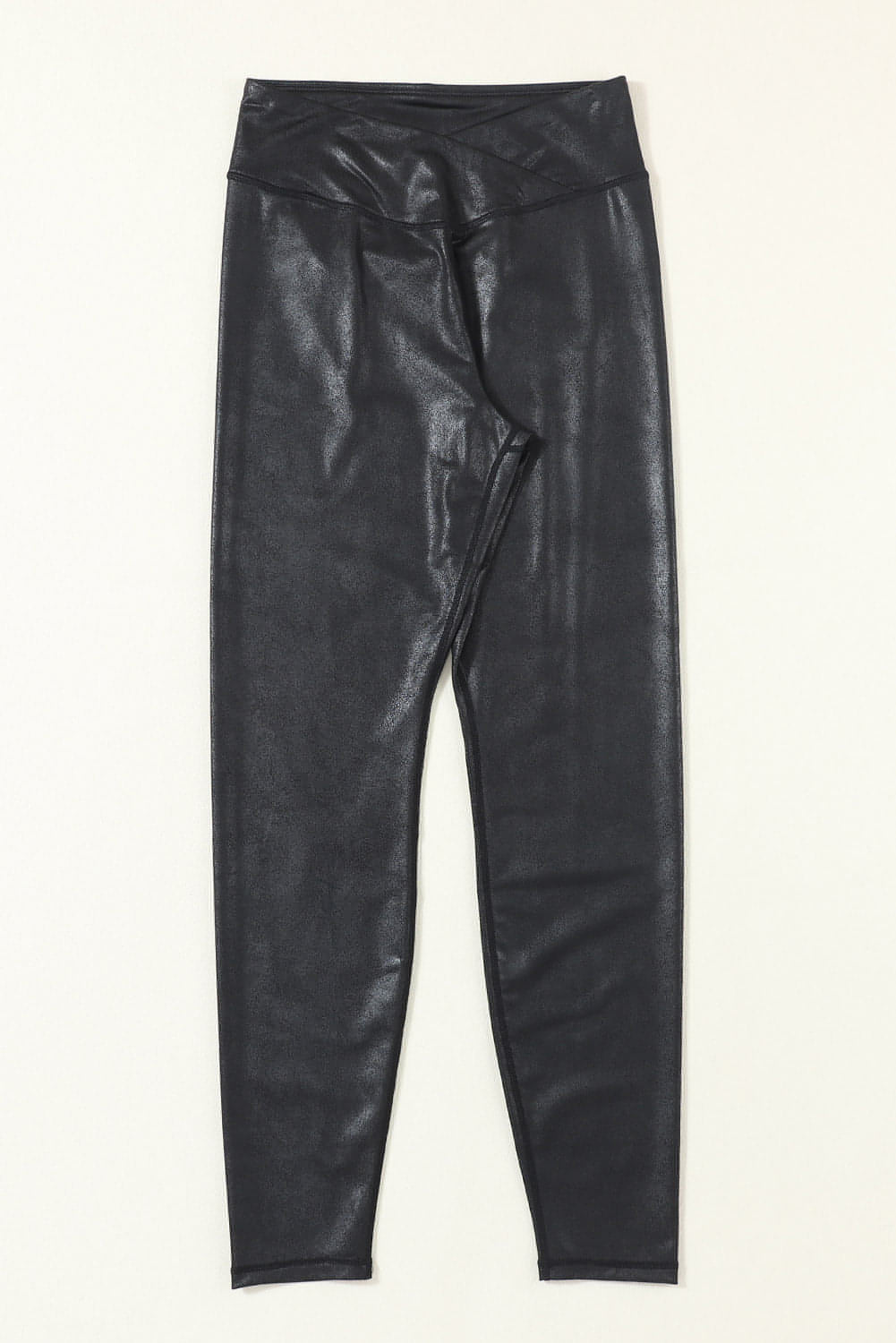Leggings de cuero elegantes con cintura cruzada en color negro
