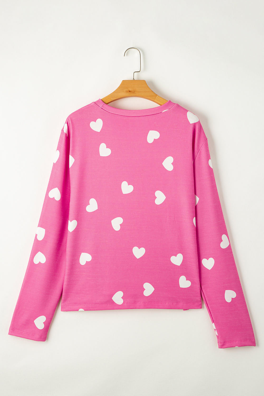 طقم تي شيرت وسروال قصير بأكمام طويلة وطباعة قلب من Pink Valentine