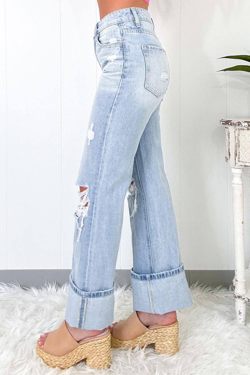 Beau Blue Light Wash nödställda flare jeans