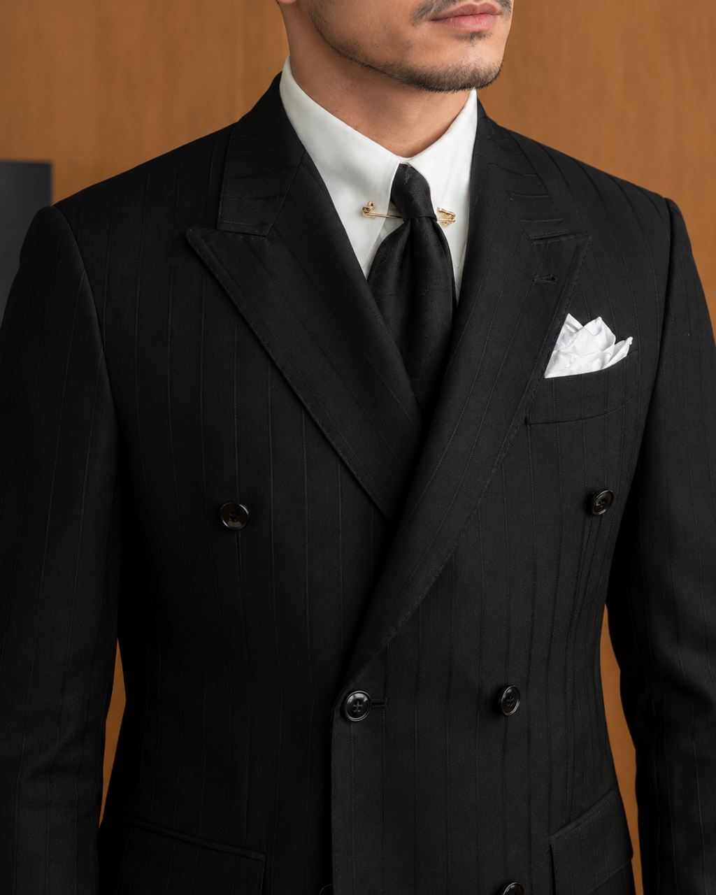 VestraForm™ – Handsome Black Double-Breasted Pinstripe Suit (2 Piece Set)
