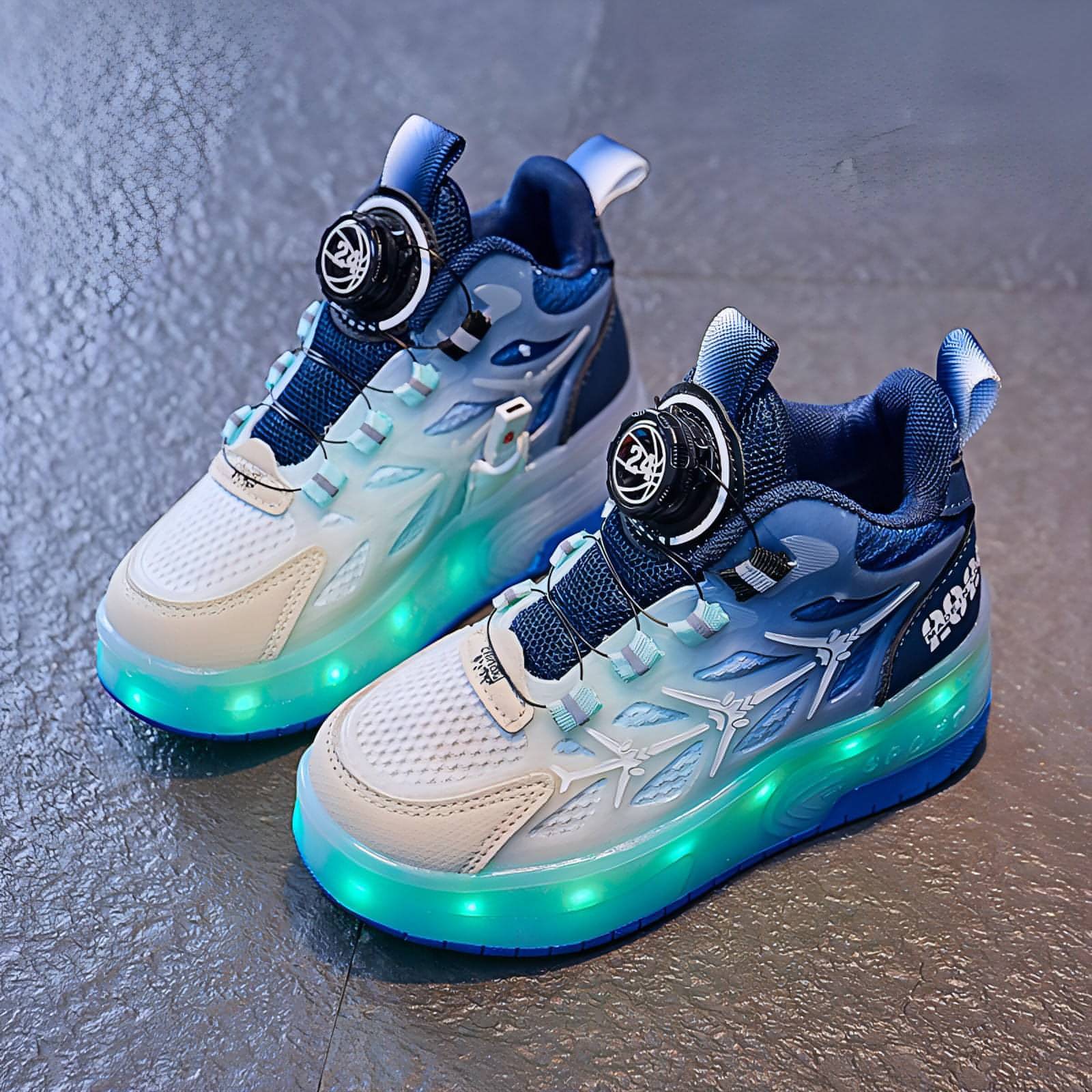 FlashRoll™ – Light-Up Knob Skates for Kids