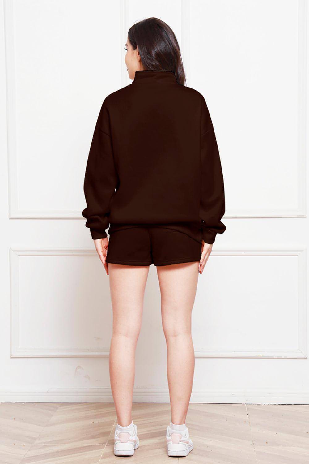 Set aus langärmligem Sweatshirt mit halbem Reißverschluss und Shorts mit Kordelzug