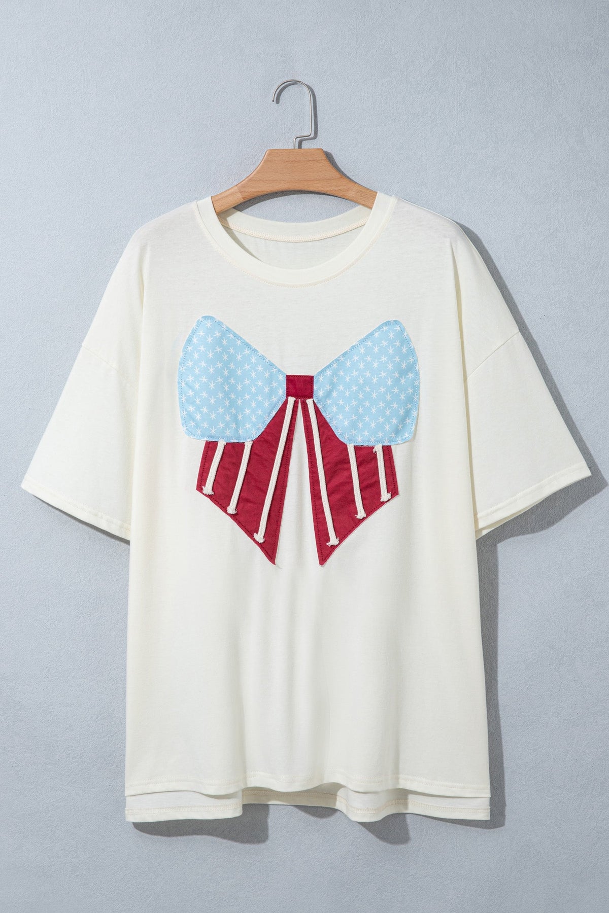 White Distressed Flag Bow Patched Plus Size T Shirt