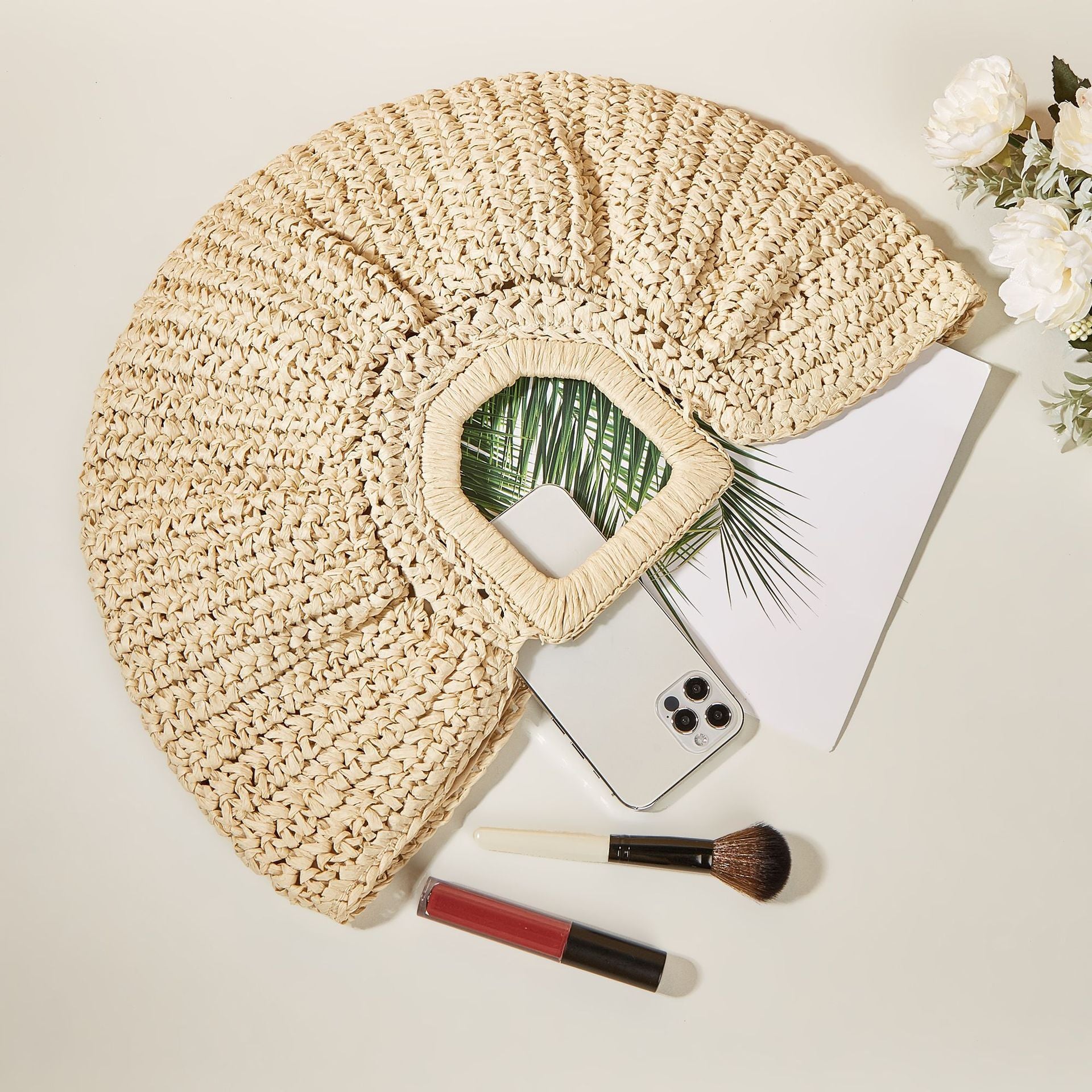 SolunaWeave™ – Vintage Straw Tote Edition