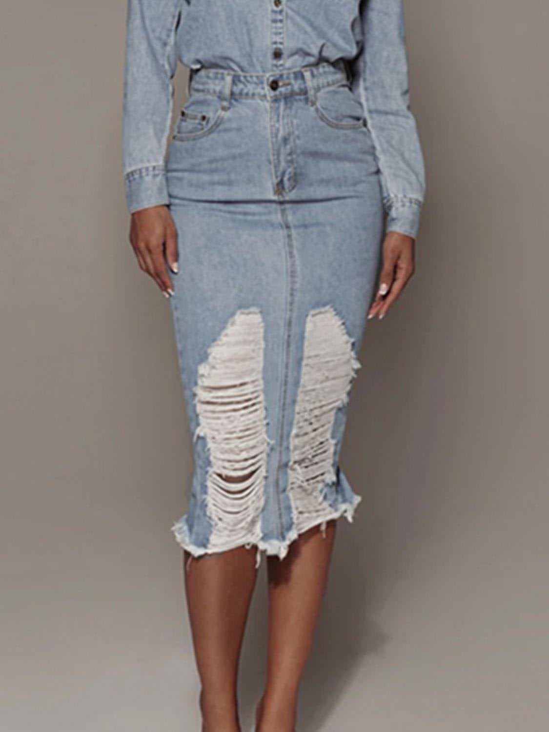 Gonna in denim con spacco invecchiato