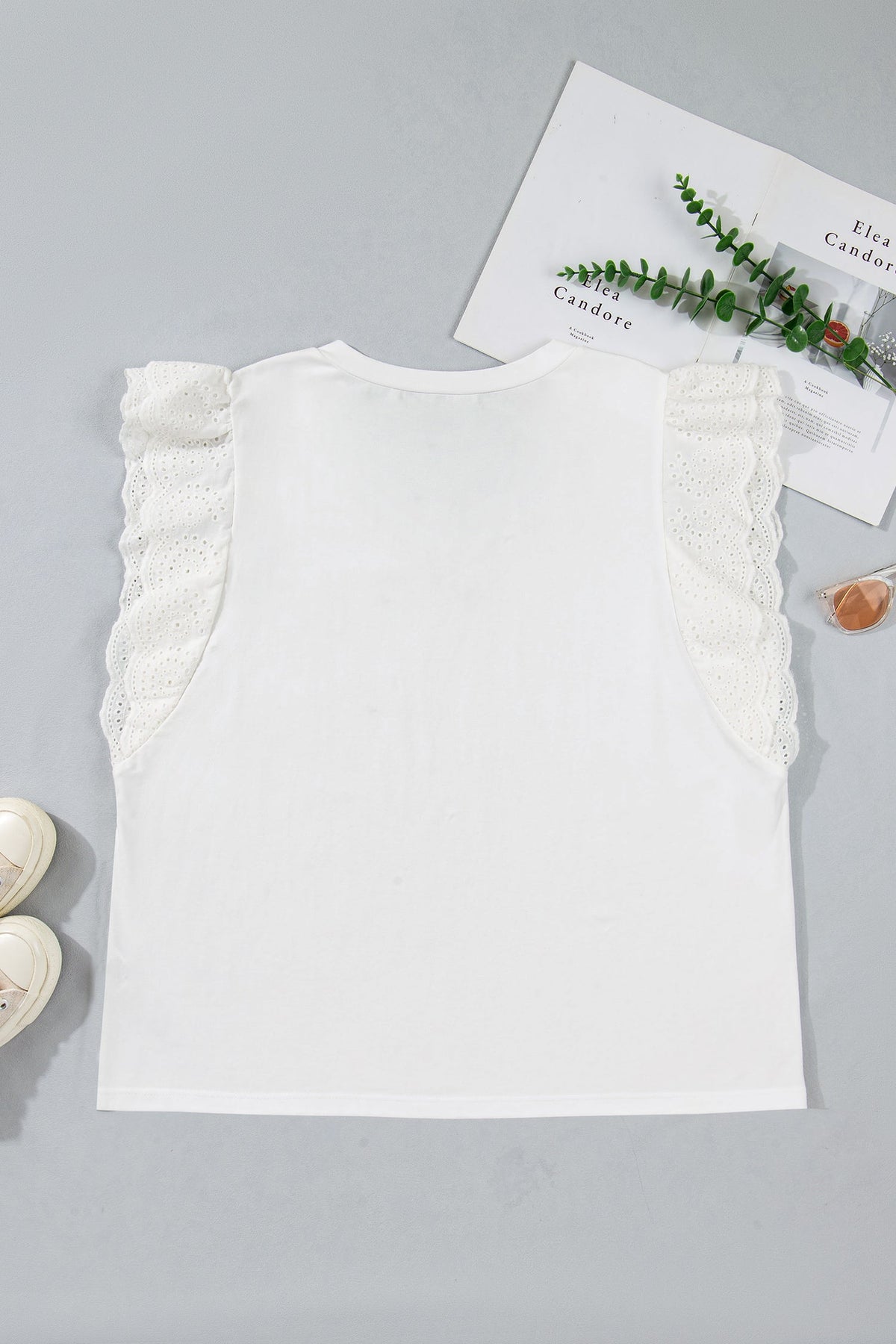 White Eyelet Crochet Splicing Short Sleeve Plus Size Tee
