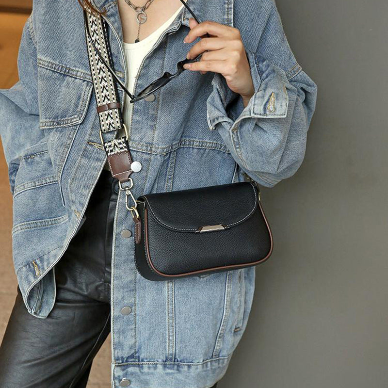 SolunaLuxe™ – Urban Nomad Square Bag