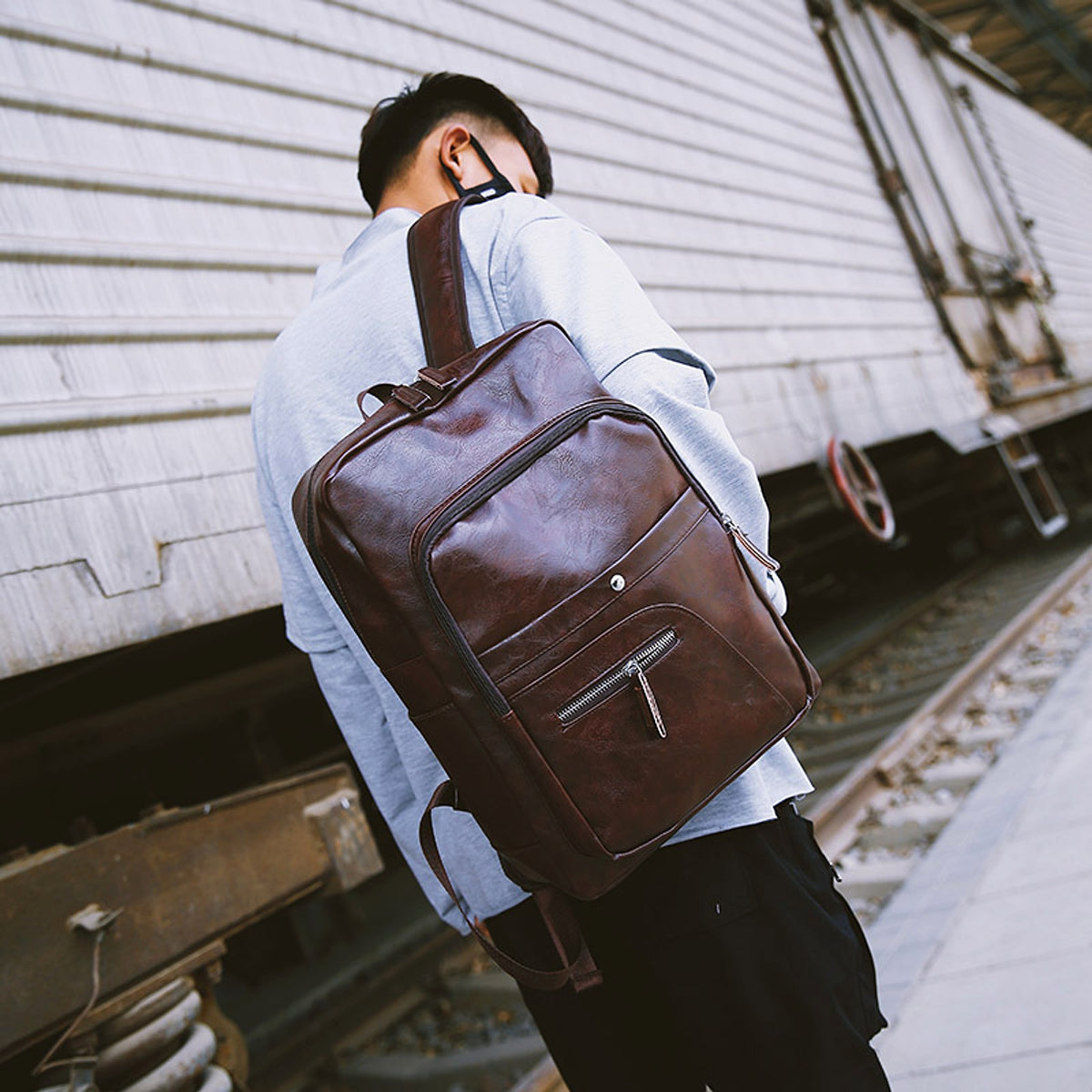 ALLFASHION™ – MetroPro Business Travel Backpack - enhanced image 1