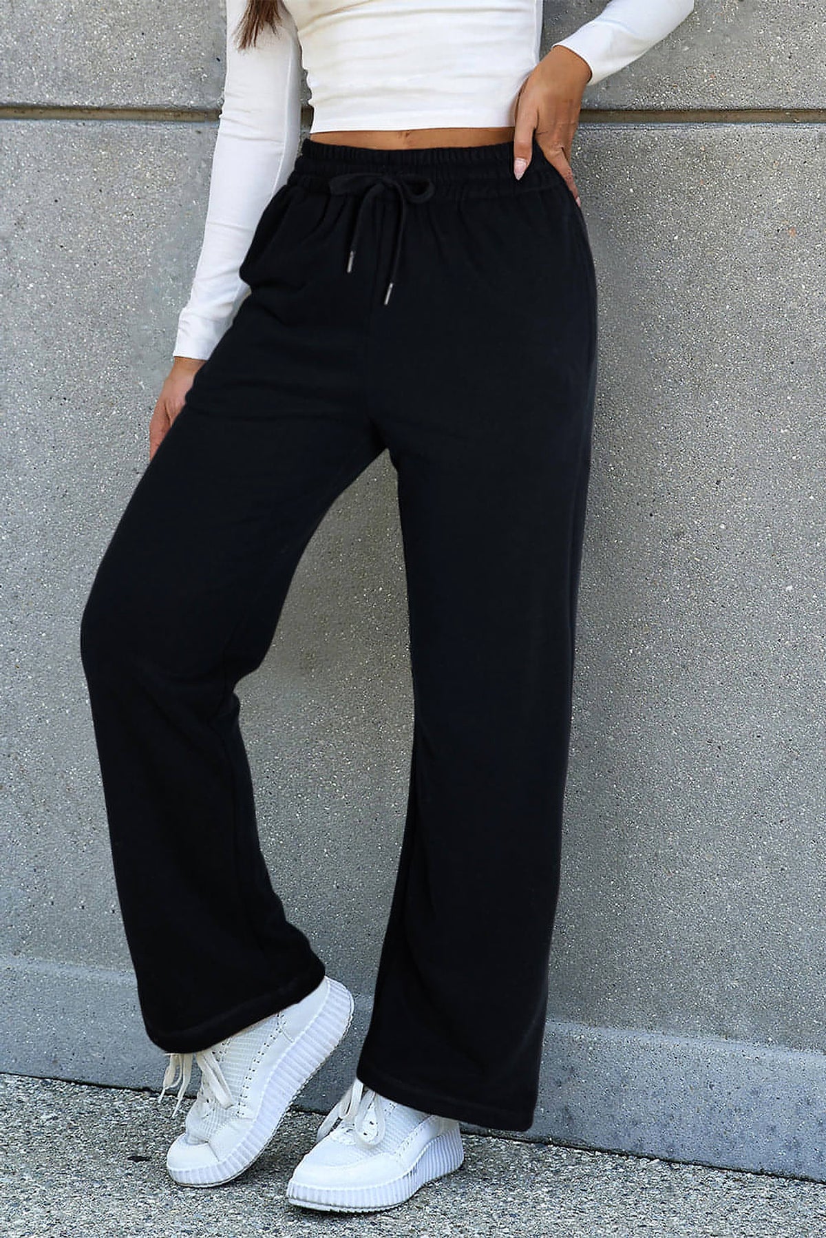 Black Solid Color Fleece Lined Drawstring Waist Casual Pants - enhanced image 1