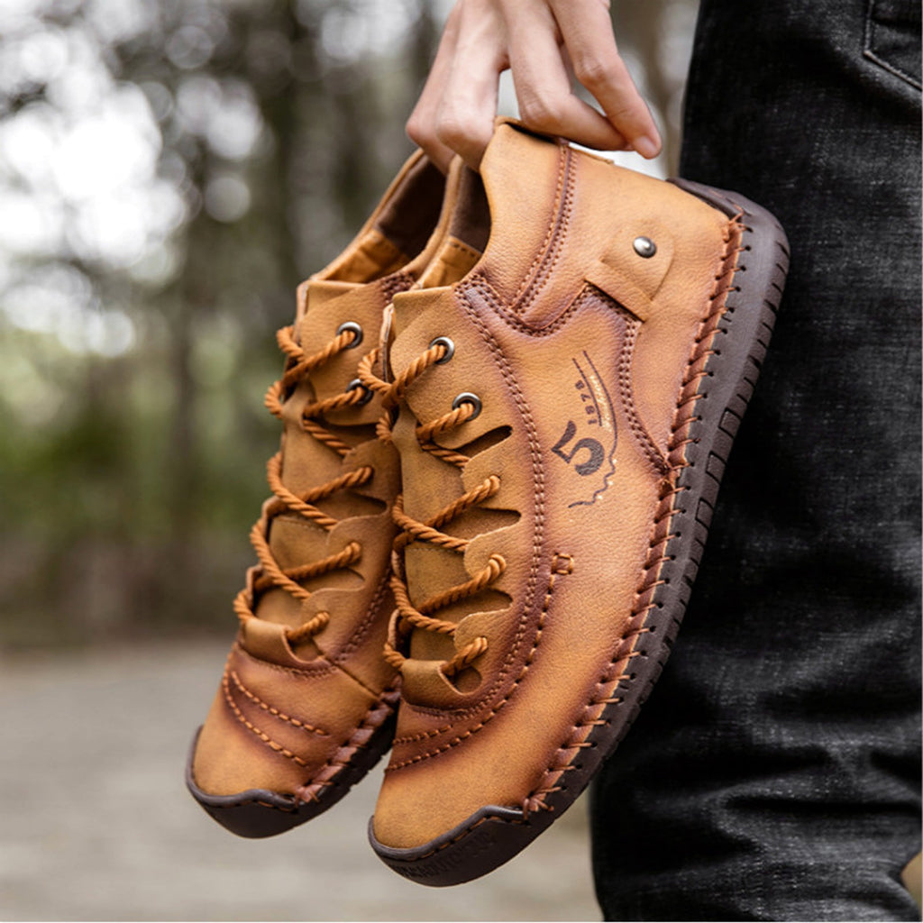 A1. Hand-sewn Men's Oversize Outdoor Boots Leather Shoes - enhanced image 1