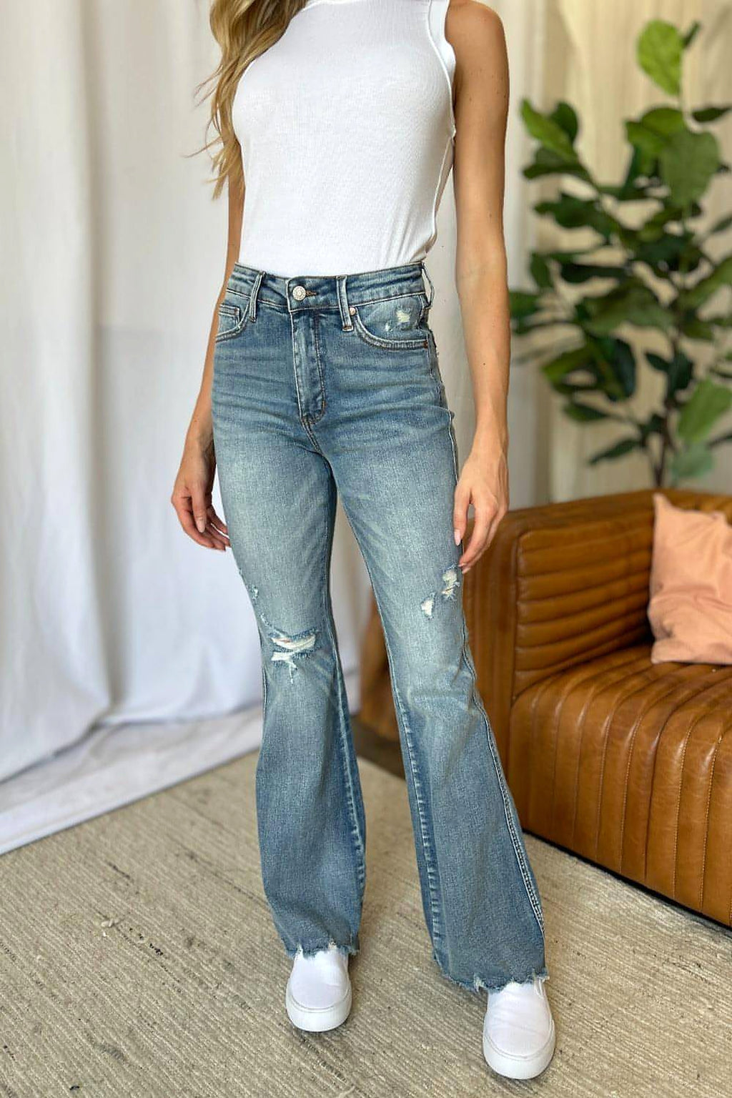 Judy Blue Full Size Medium Rise Tummy Control Destroy Flare - enhanced image 1