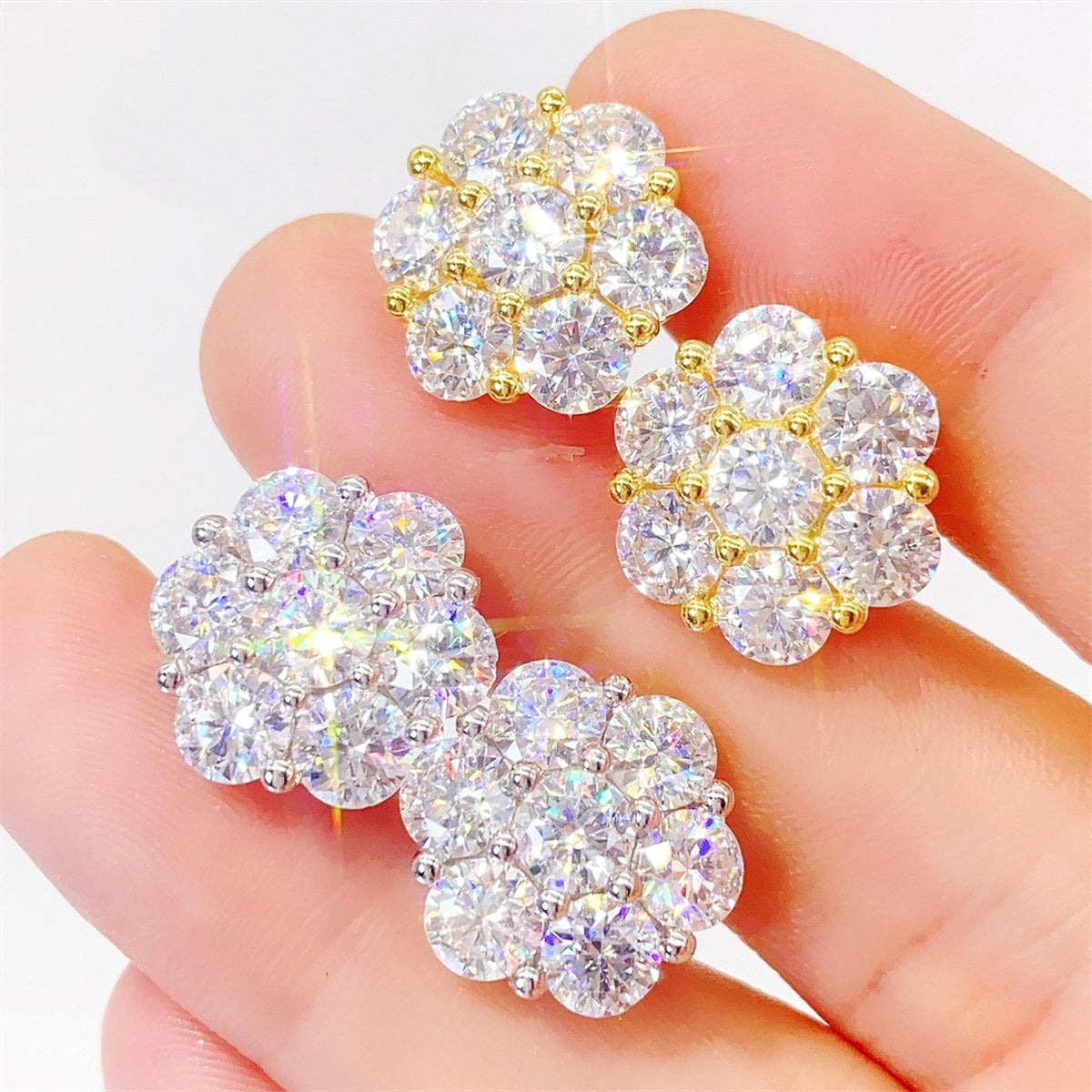 LuxeJewels™ – BloomAura Moissanite Flower Earrings - enhanced image 1