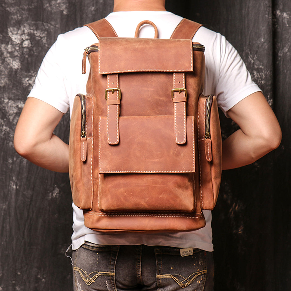 Haute Homme Edition 25 – Crazy Horse Leather CargoPack - enhanced image 1