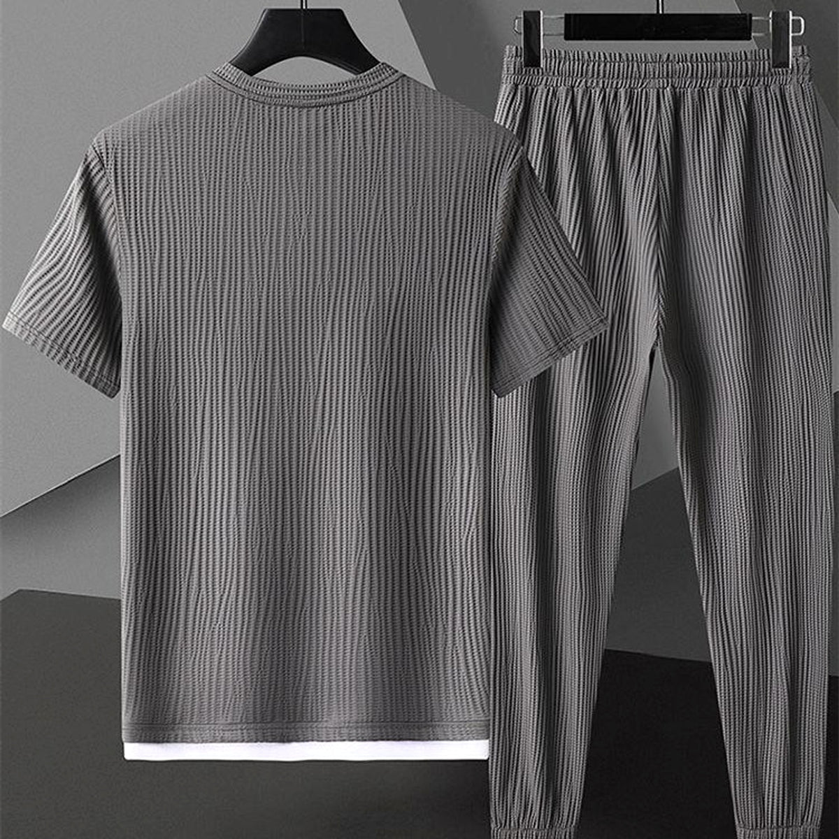 Men's Fashion Casual Exercise Quick-drying Short Sleeve Trousers Suit - enhanced image 1
