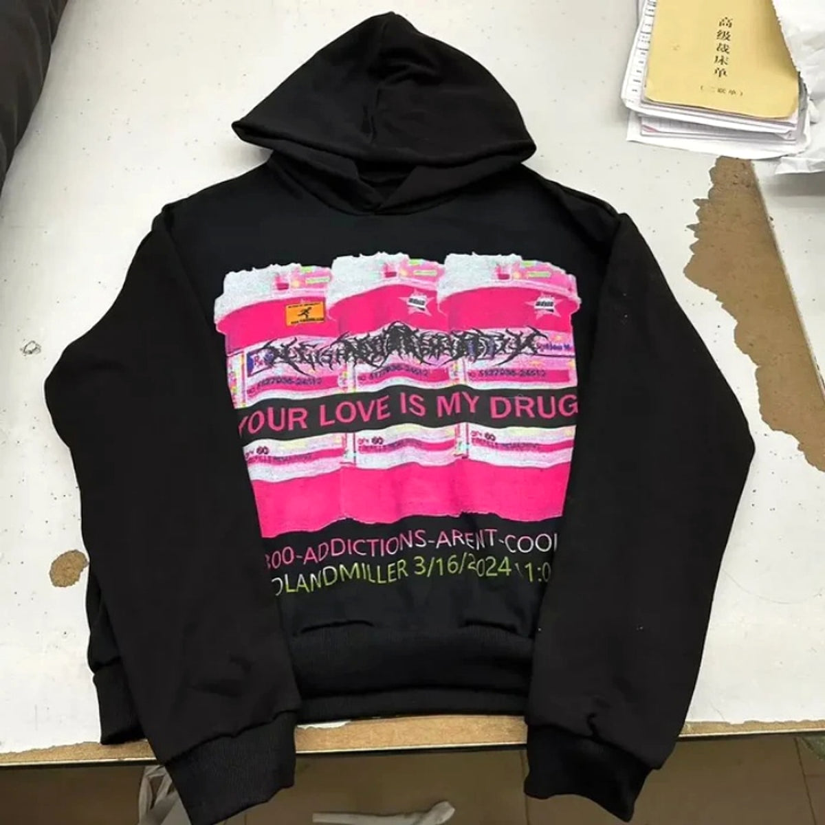 Men's Customizable Printed Long-Sleeved Hoodie - enhanced image 1