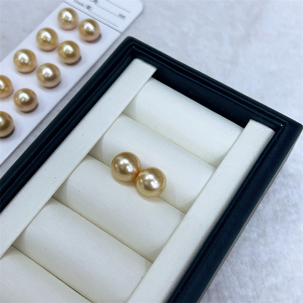 Seawater Nanyang Gold Pearl Ear Studs - enhanced image 1