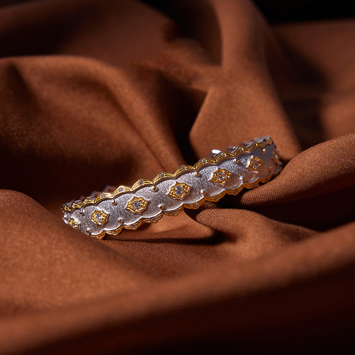 Silver Gold Plated Court Diamond Inlay Bracelet - enhanced image 1