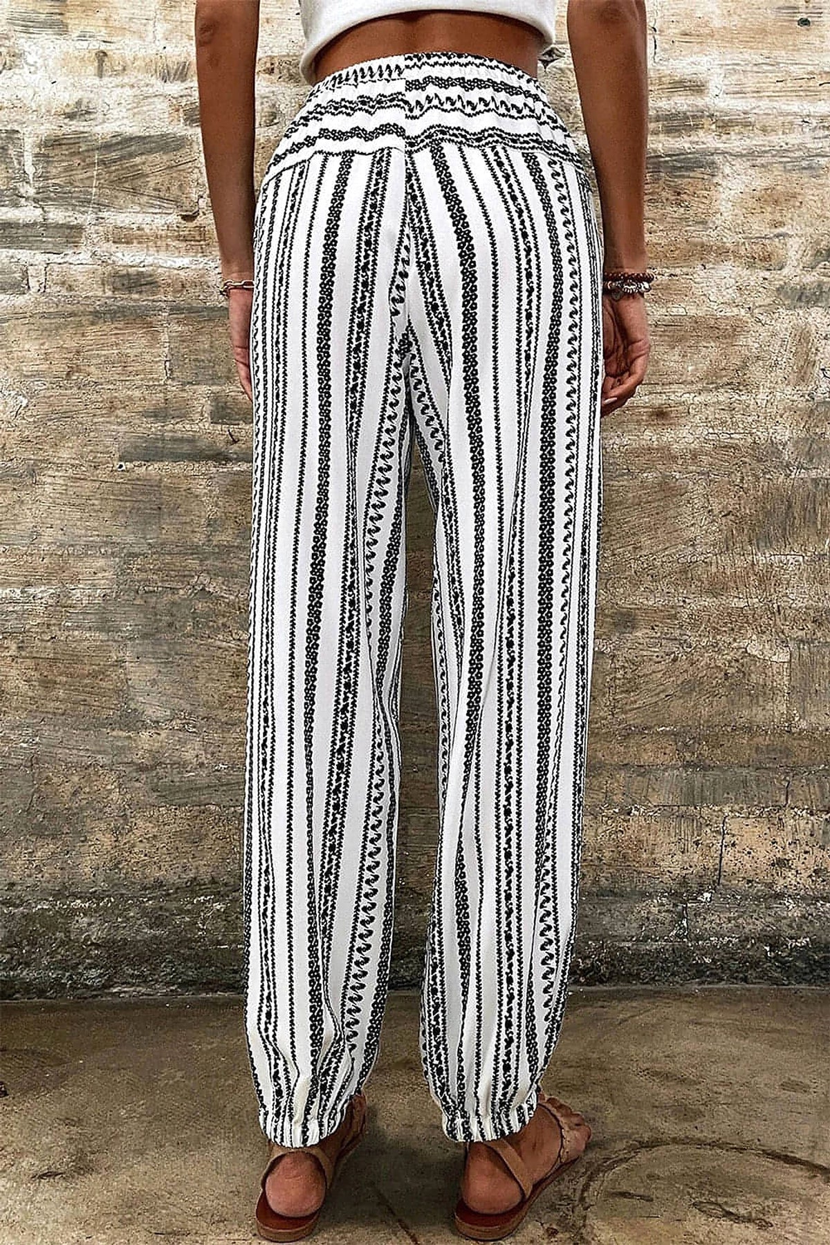 Black Stripe Boho Striped Print Casual Pants - enhanced image 2