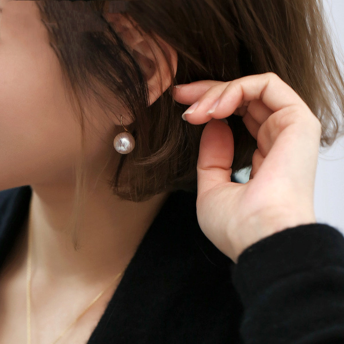 Bright Moonlight Freshwater Pearl Ear Hook - enhanced image 2