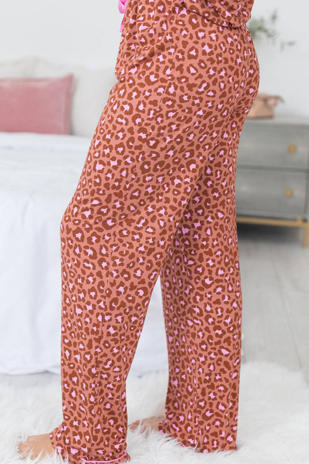 Brown Leopard Print Short Sleeve Shirt and Pants Pajamas Set - enhanced image 2