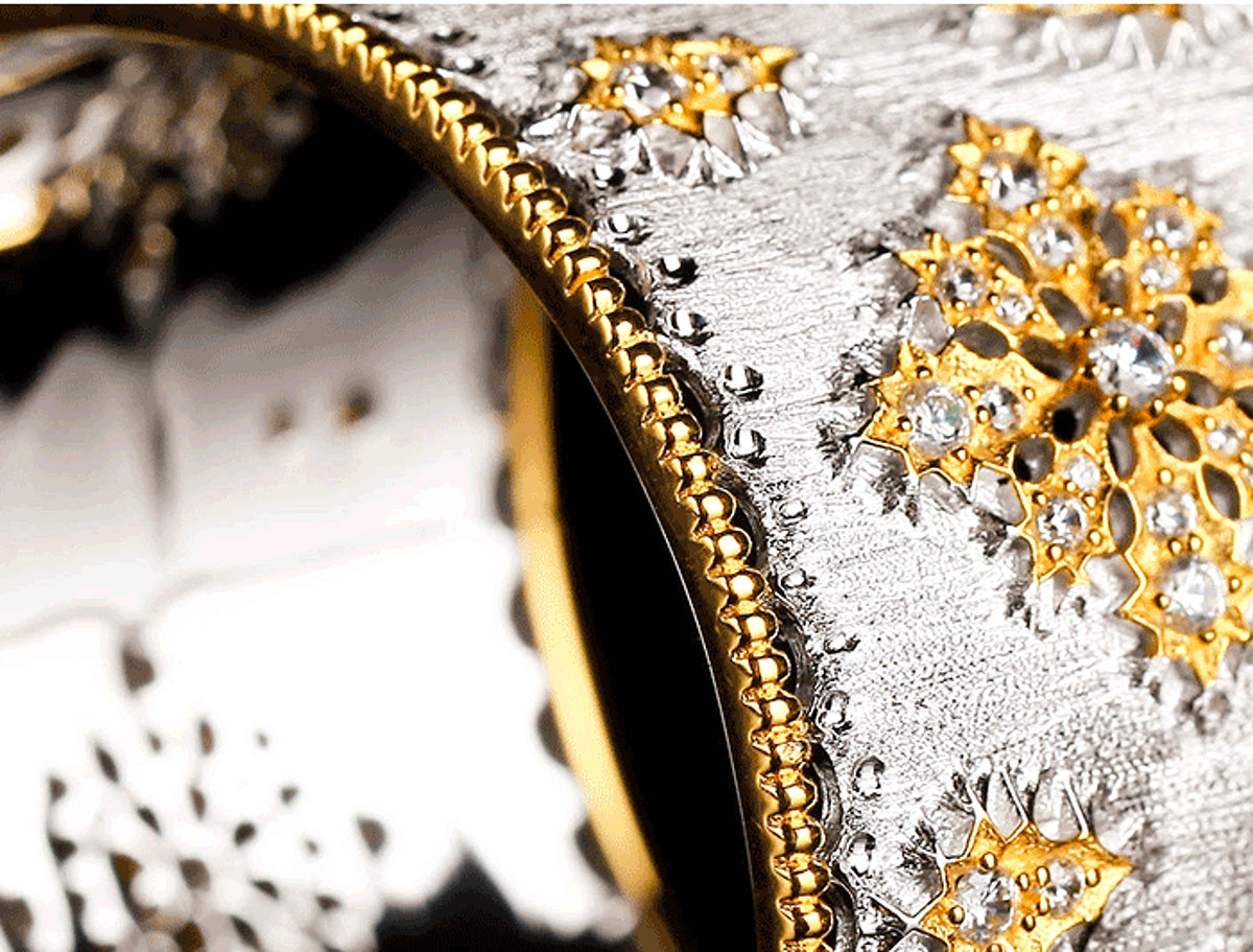 European And American Retro Classic Snowflake Bracelet - enhanced image 2