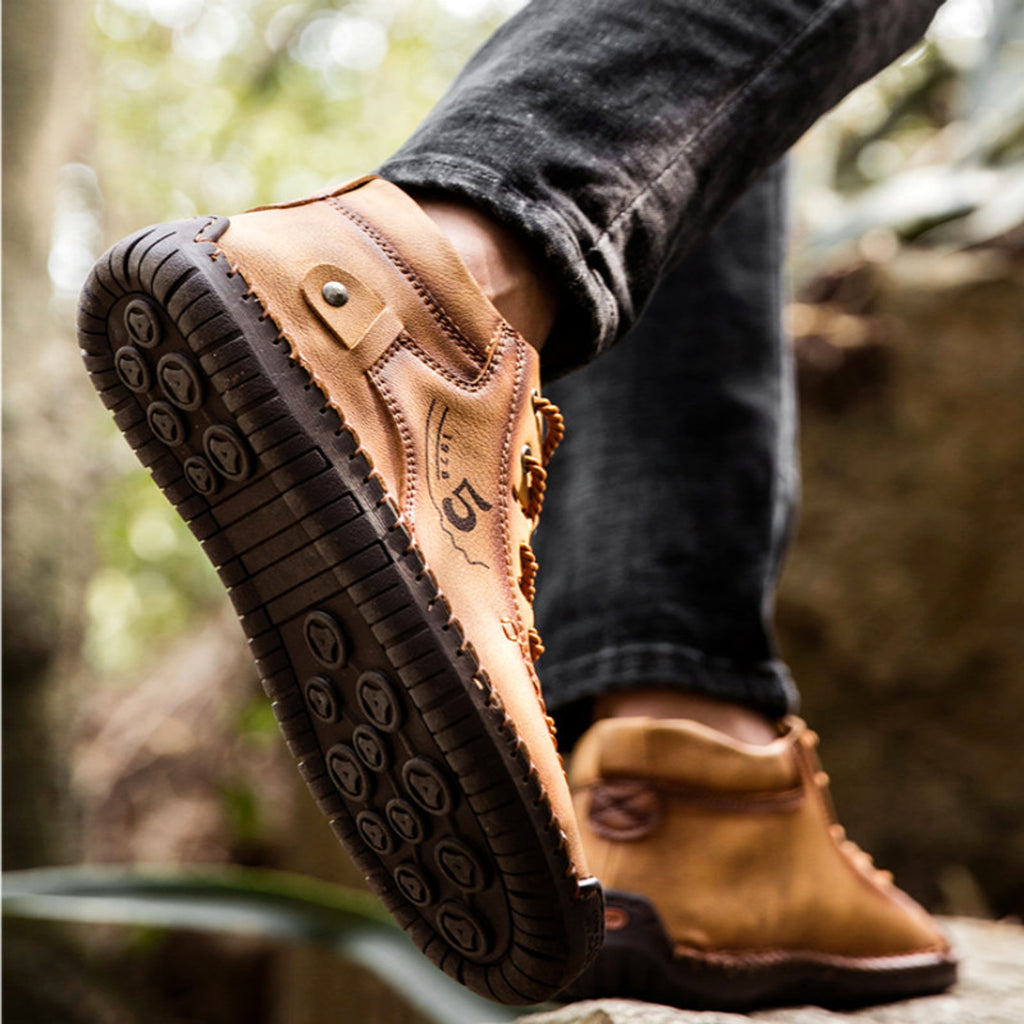 A1. Hand-sewn Men's Oversize Outdoor Boots Leather Shoes - enhanced image 2