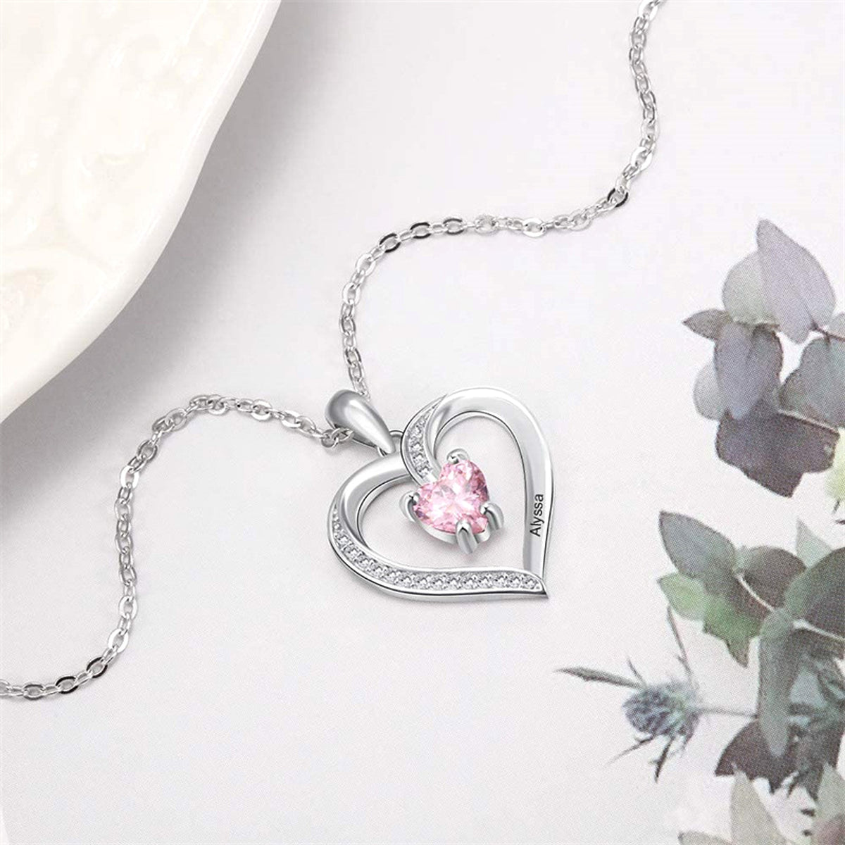 Ladies Elegant Heart Zircon Love Pendant Necklace - enhanced image 2