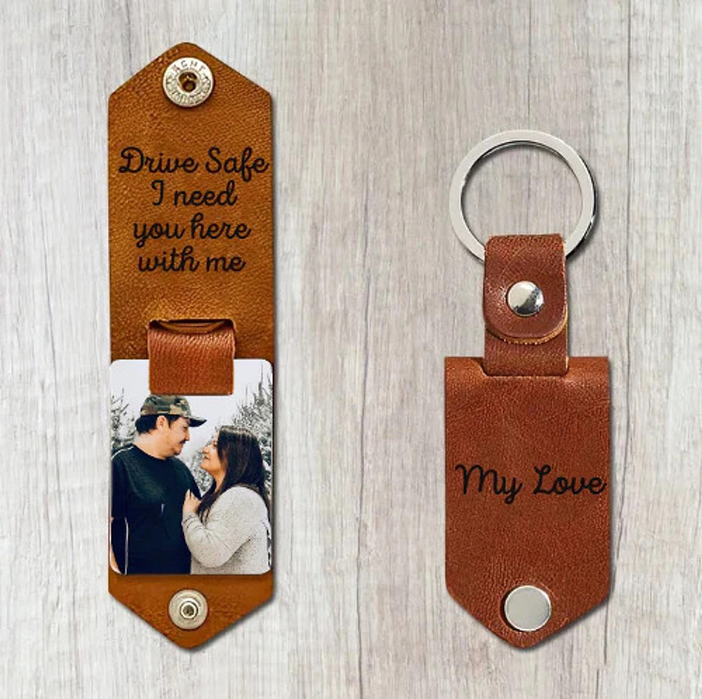Personalized Leather Photo Frame Key Ring – Stylish & Functional Gift - enhanced image 2