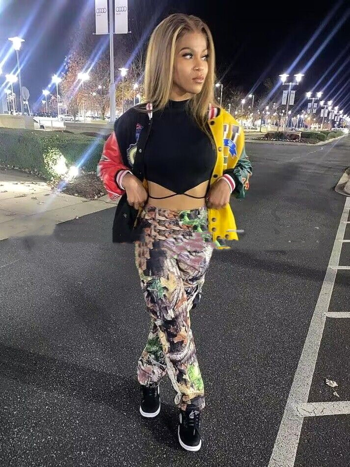 Loose Casual Women Pants With Leaf Print Pockets (Jeans) - enhanced image 2