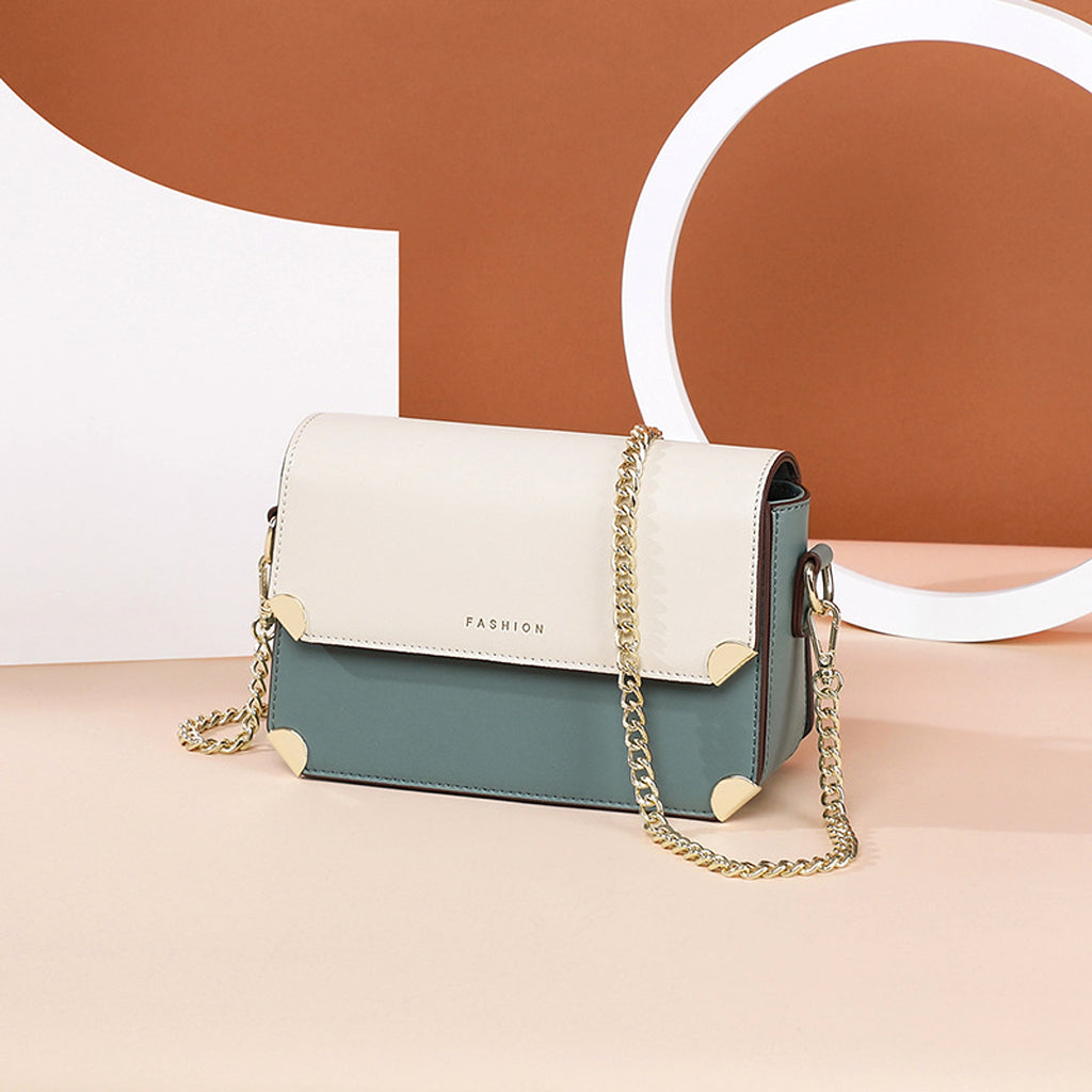 LuxeChain™ Quilted Leather Handbag – Timeless Elegance & Modern Functionality - enhanced image 2