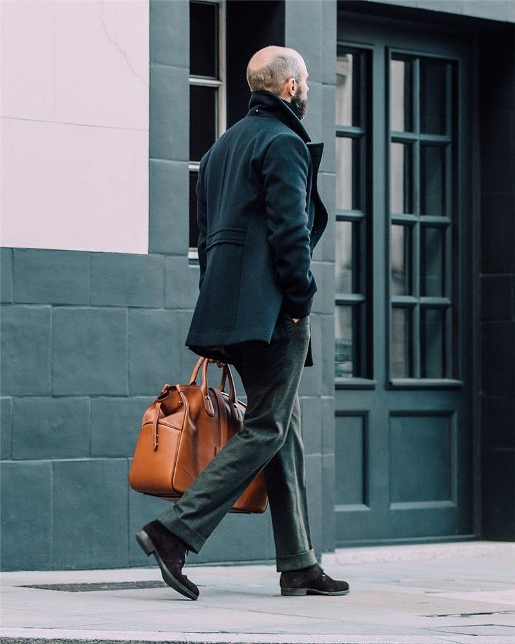 A1. Men's Mid-length Long Sleeve Woolen Coat - enhanced image 2