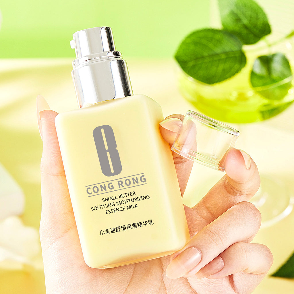 Oil-Free Soothing Gel Moisturizer – Balance & Hydrate - enhanced image 2