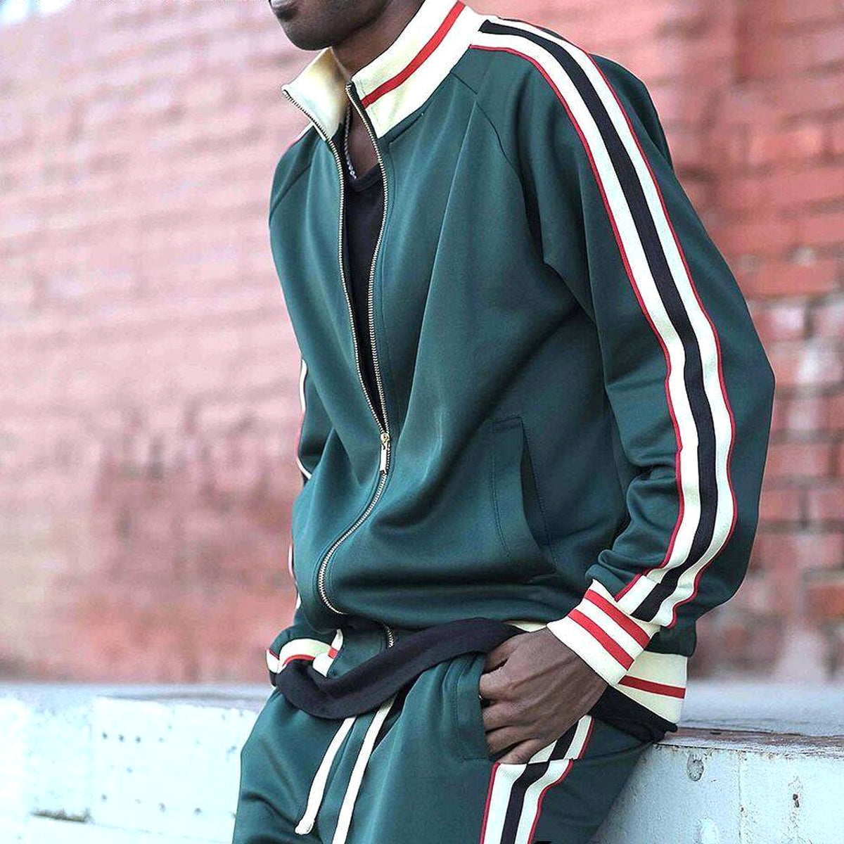Sports Men Two-piece Suit - enhanced image 2