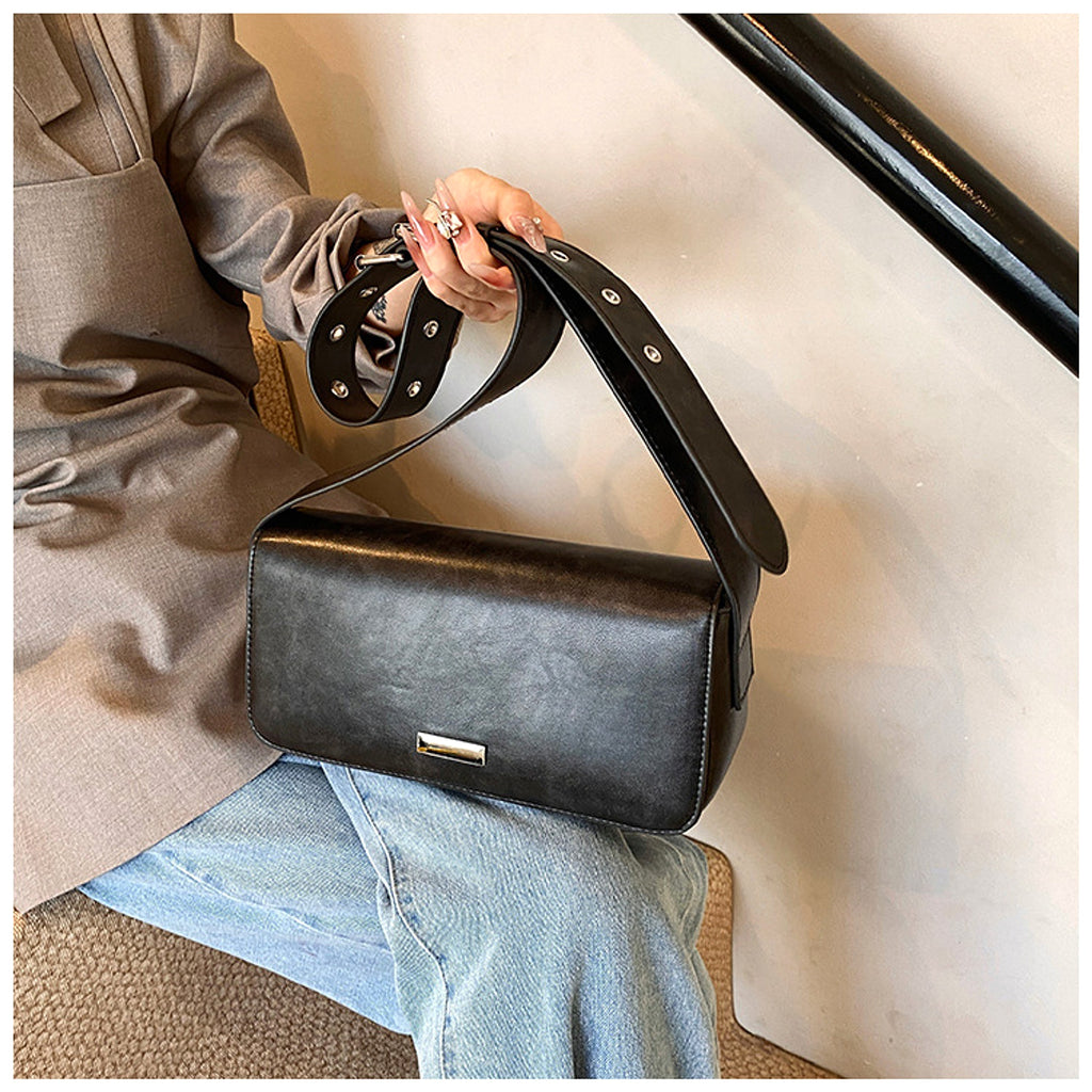 UrbanEase™ – Nylon Baguette Bag - enhanced image 2