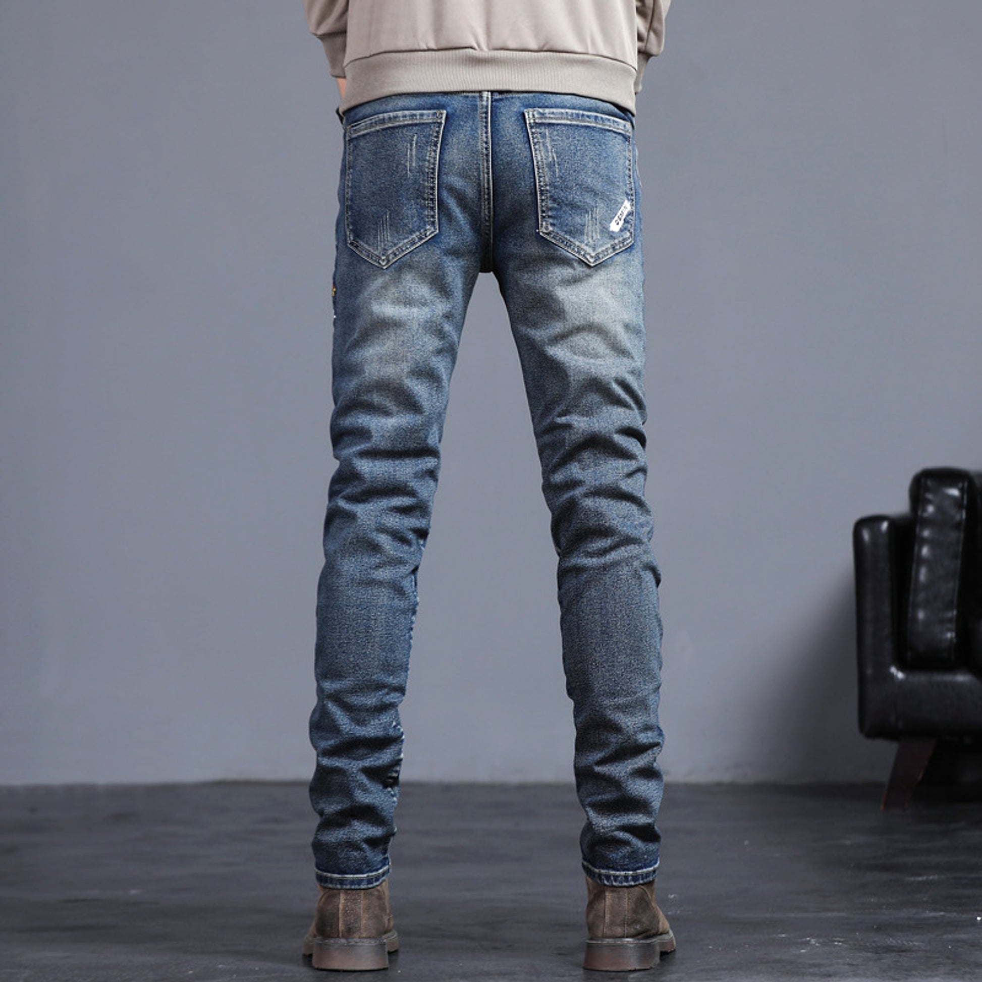 Youth Retro Embroidered Denim Pants Men Jeans - enhanced image 2