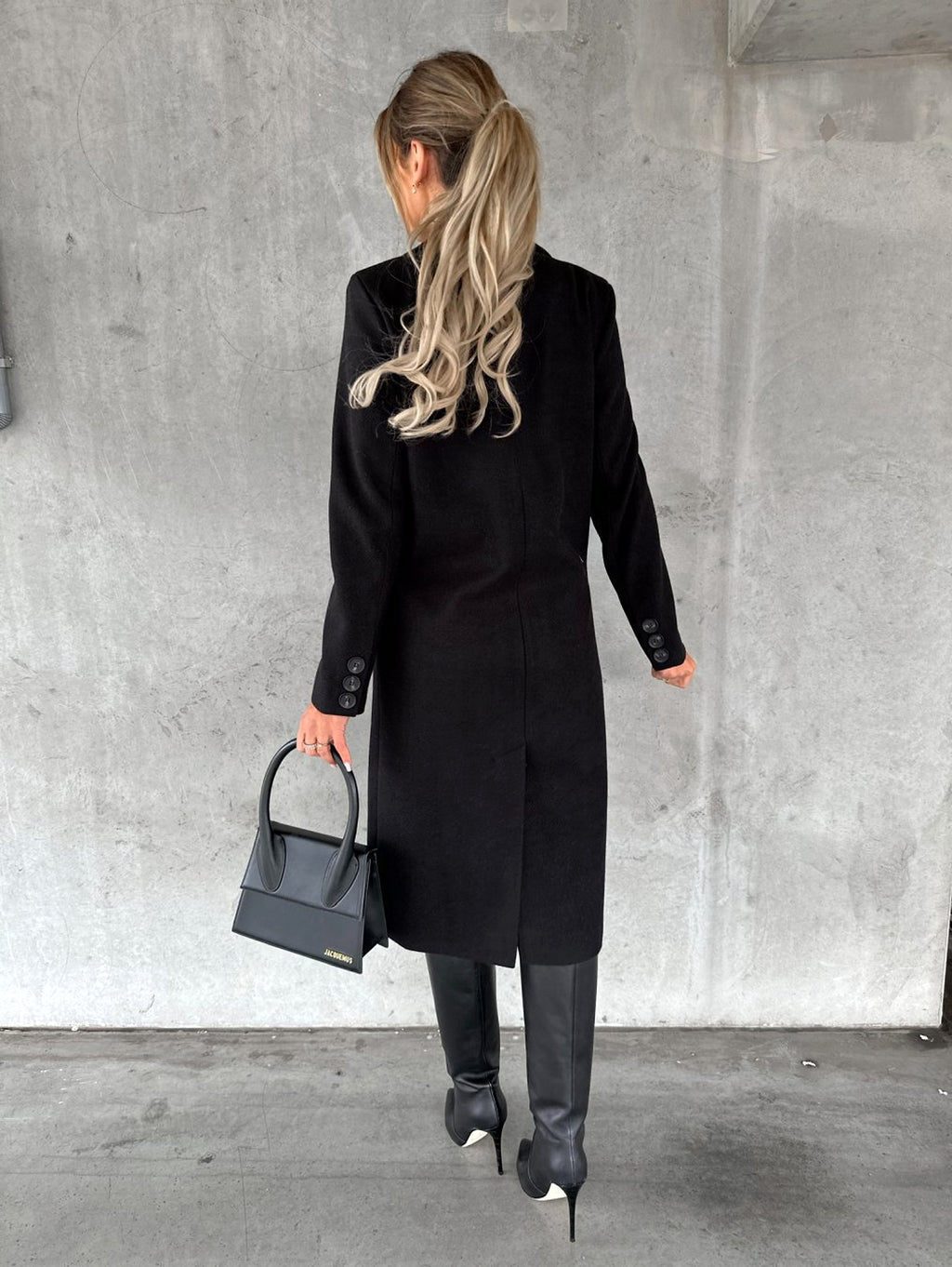 Amberline City Slim Coat – 25 Edition - enhanced image 3