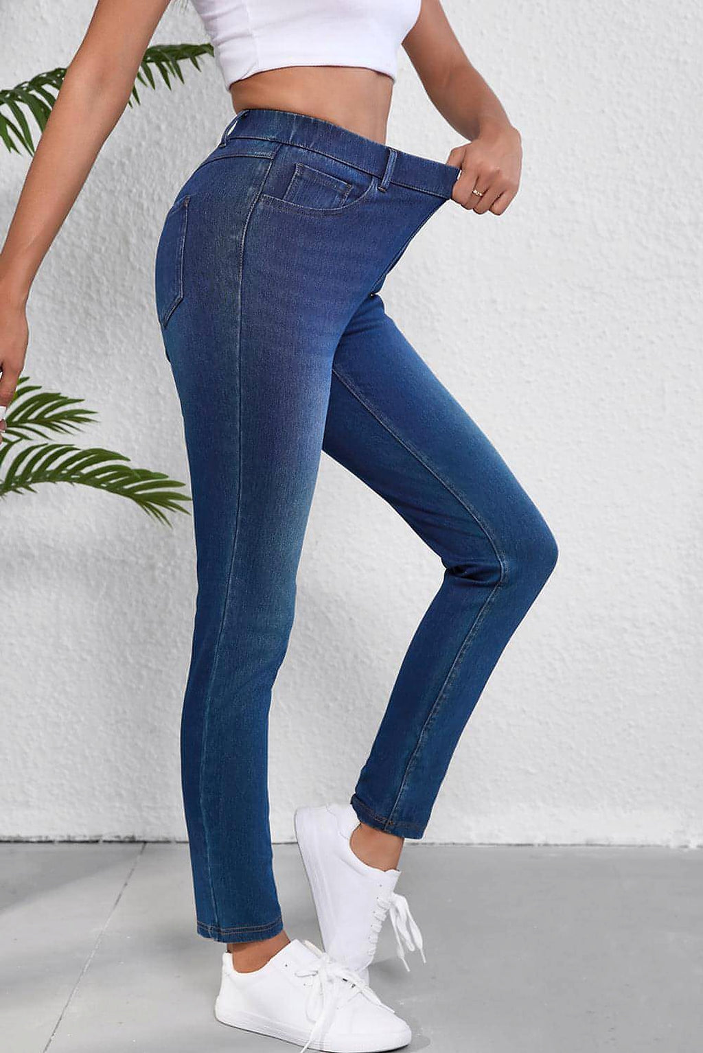 Ashleigh Blue Multiple Pockets Straight Leg Washed Stretchy Knit Casual Jeans - enhanced image 3