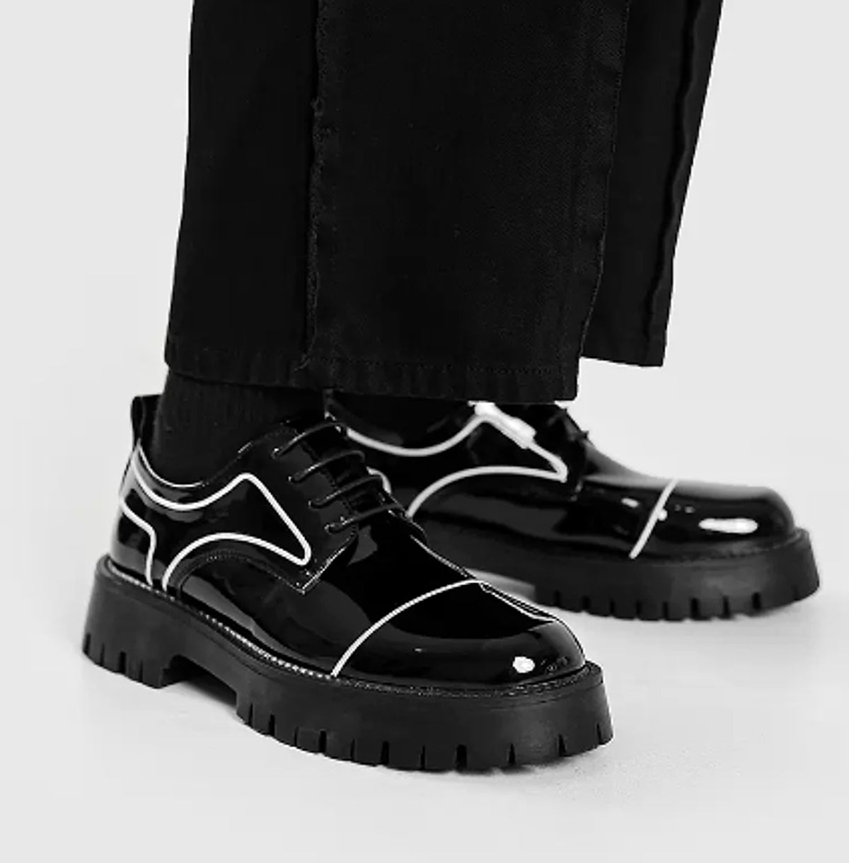 Fall New  Men's  Shoe Height - enhanced image 3