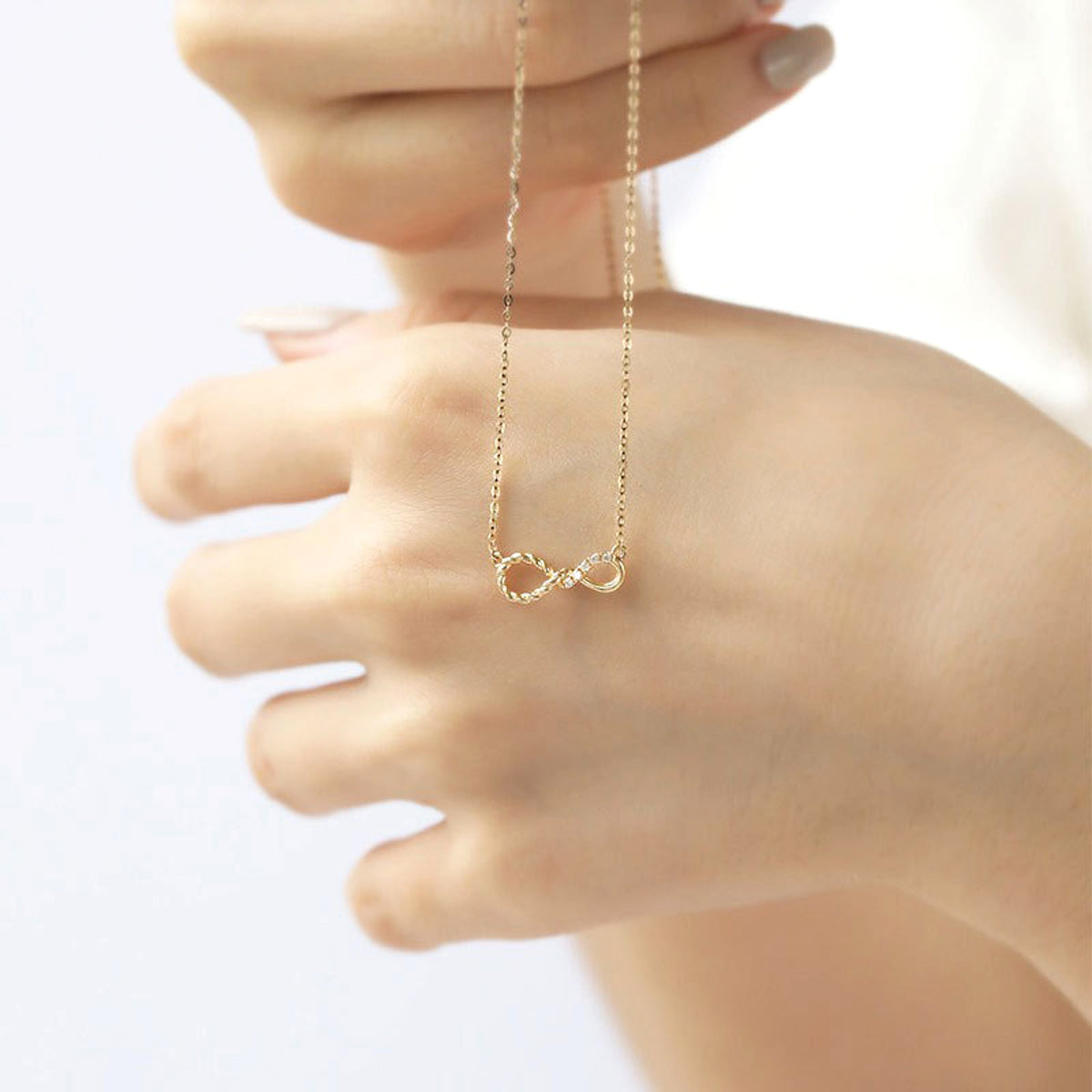 Fashion Versatile Elegant Octagonal Lock Necklace - enhanced image 3