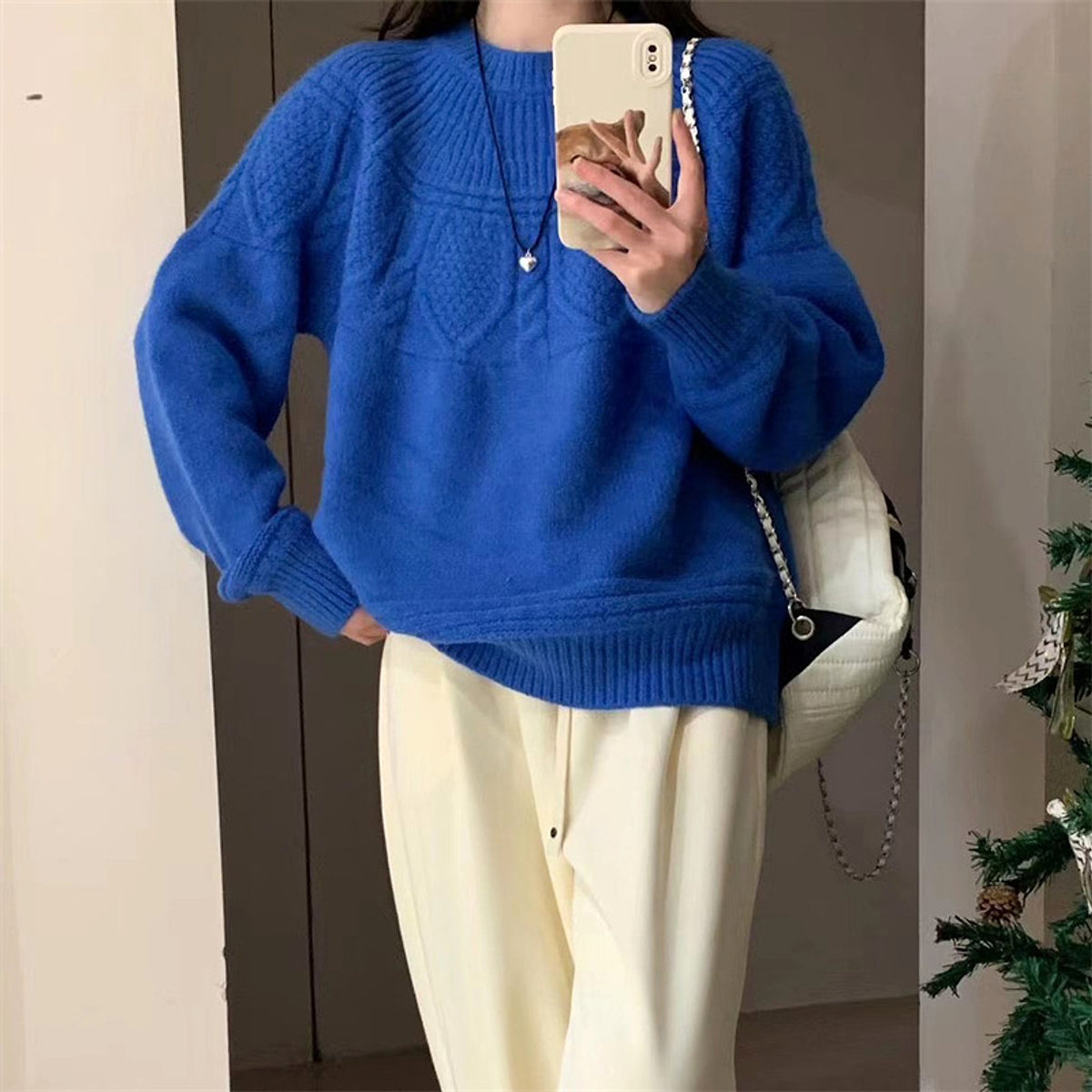 French Retro Soft Glutinous Twisted Sweater For Women - enhanced image 3