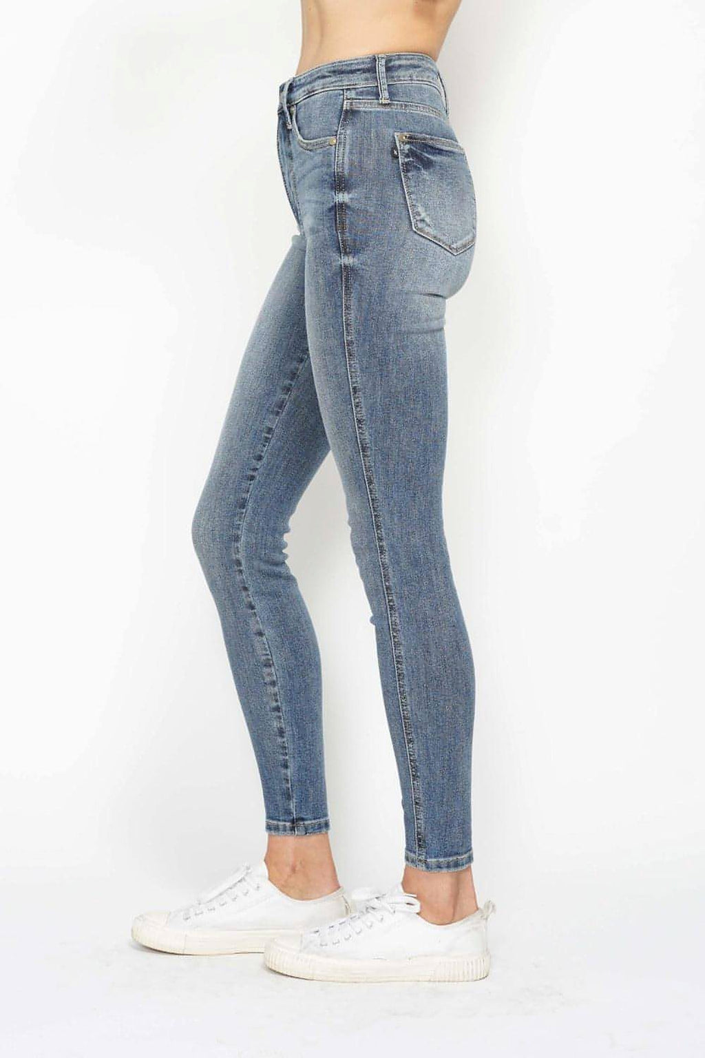Judy Blue Full Size Tummy Control Contrast Wash Skinny Jeans - enhanced image 3